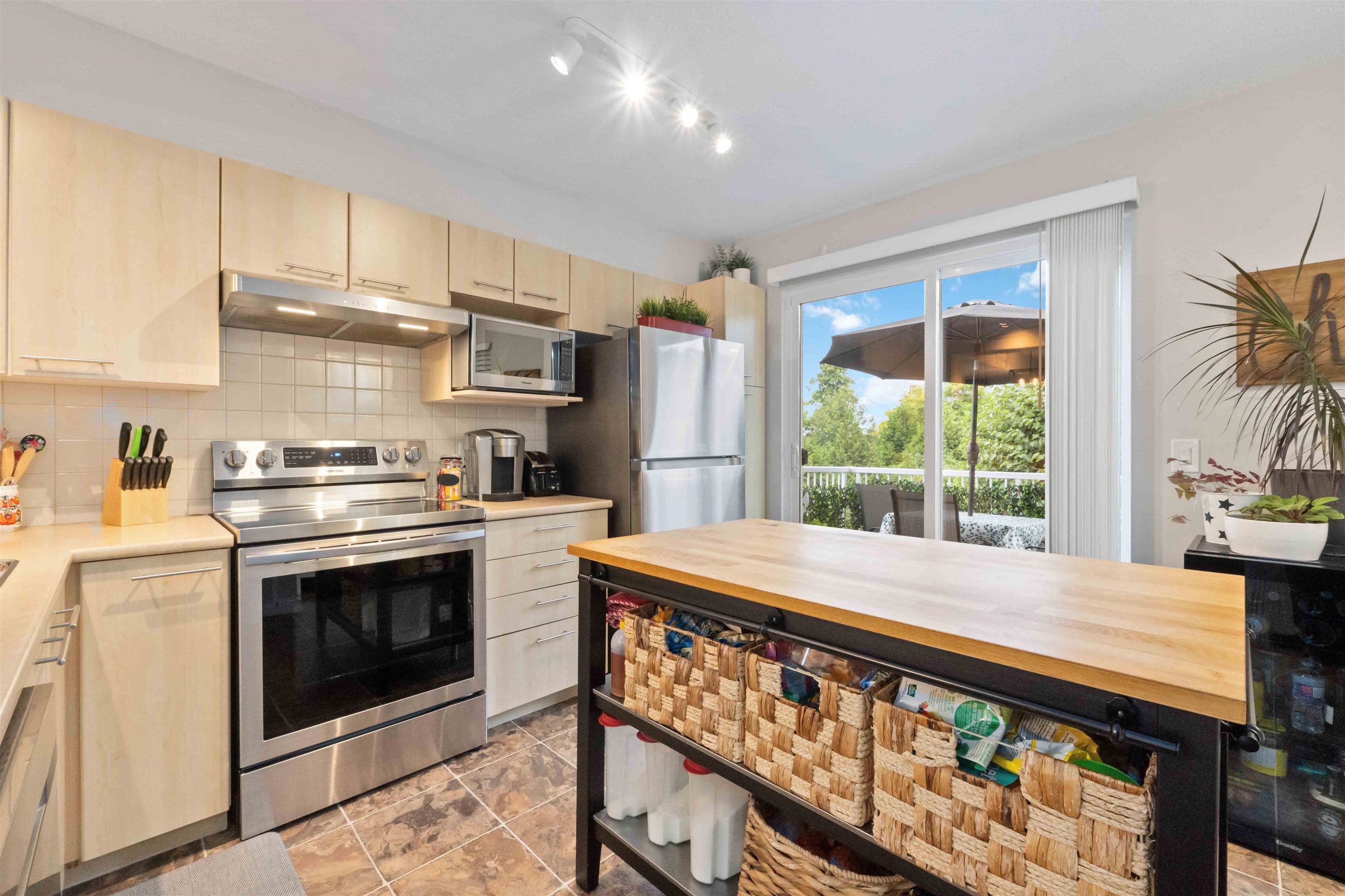 37 - 20560 66 Avenue, Langley, V2Y 2Y8 — photo 3