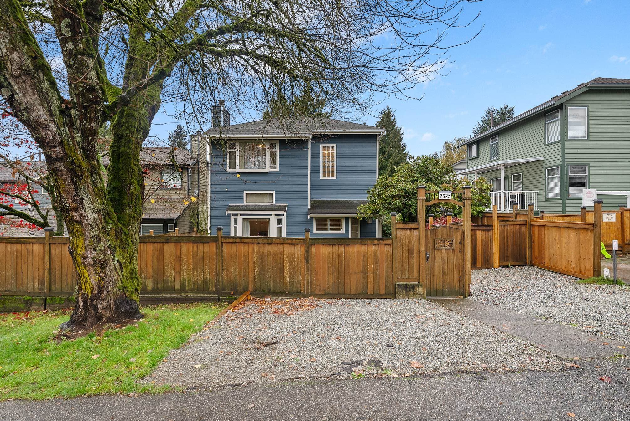 2625 Bainbridge Avenue, Burnaby, V5A 2S7 — photo 1