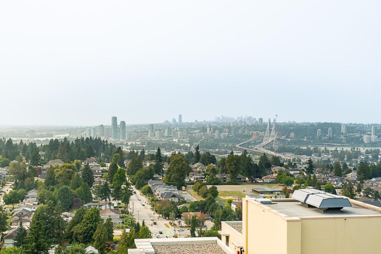 2507 - 10777 University Drive, Surrey, V3T 0E6 — photo 3