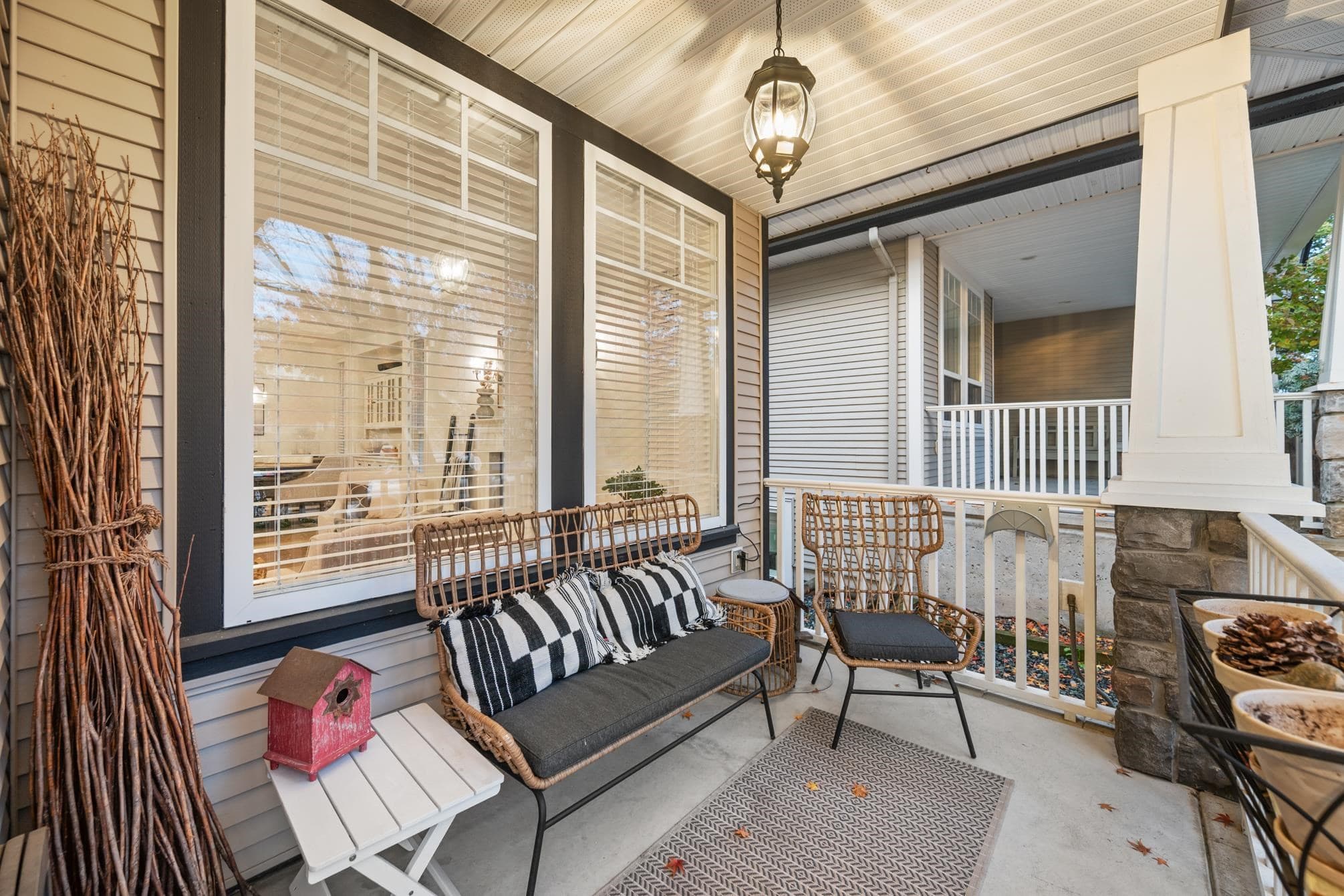 18955 69 Avenue, Surrey, V4N 5K1 — photo 2