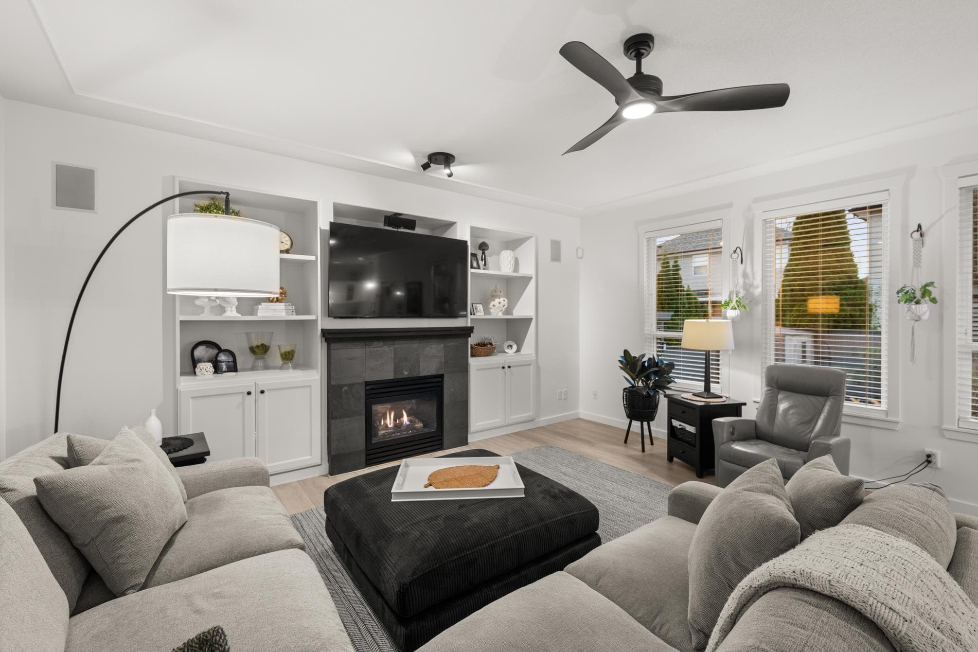 18955 69 Avenue, Surrey, V4N 5K1 — photo 3