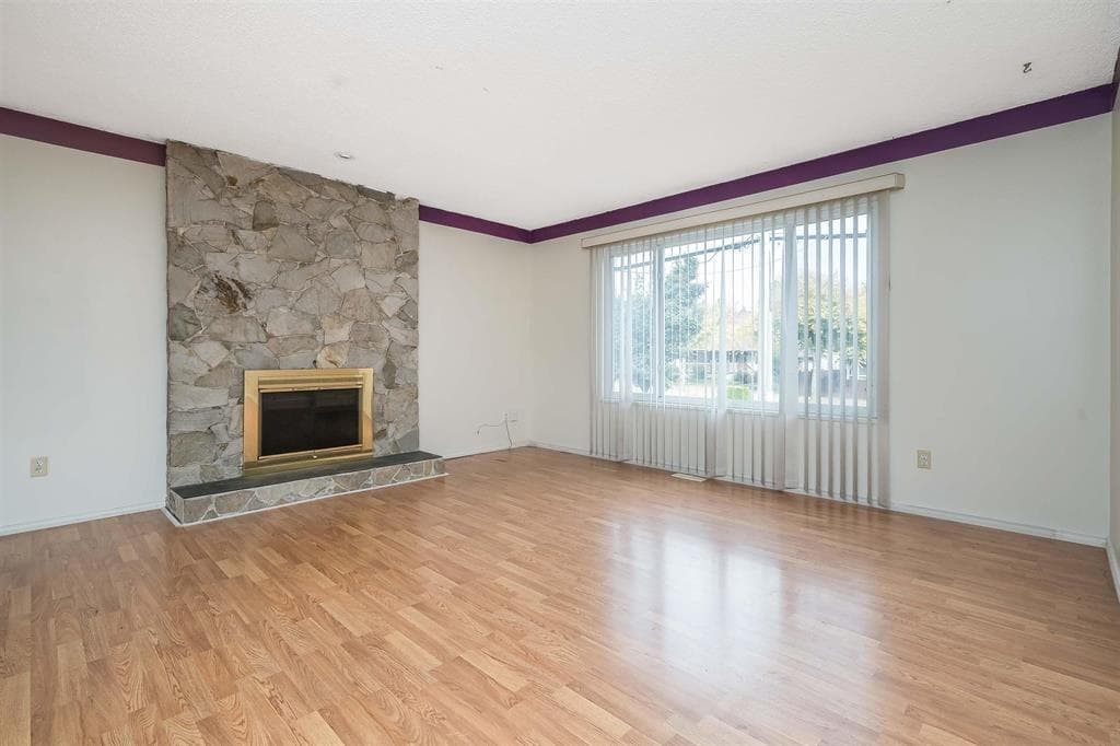 15734 96 Avenue, Surrey, V4N 2L2 — photo 4