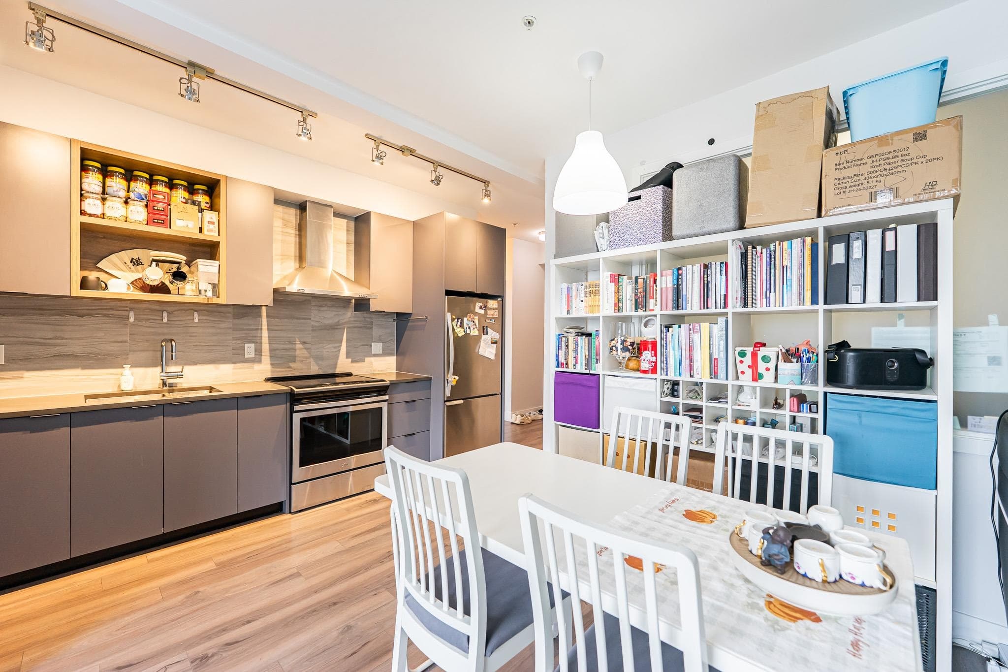 PH35 - 5355 Lane Street, Burnaby, V5H 0H1 — photo 3