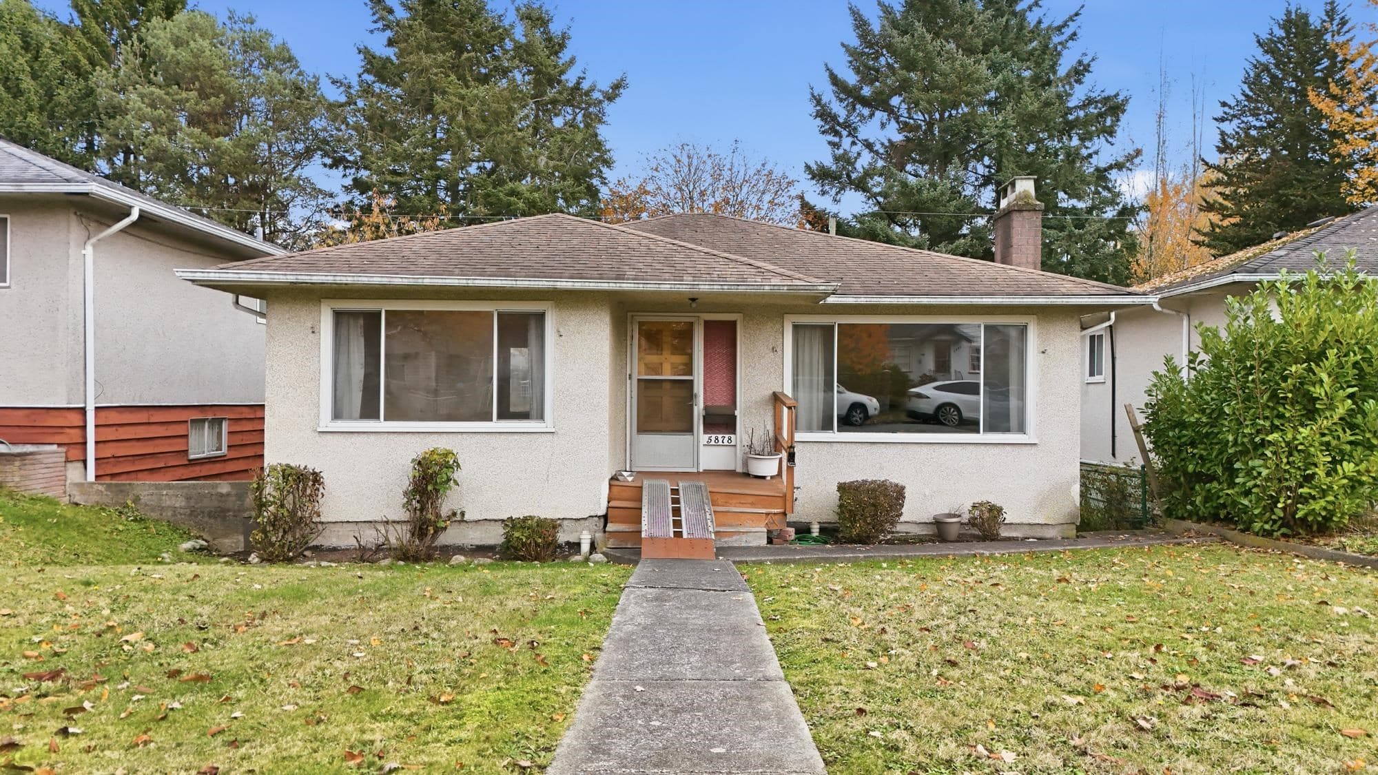 5878 Argyle Street, Vancouver