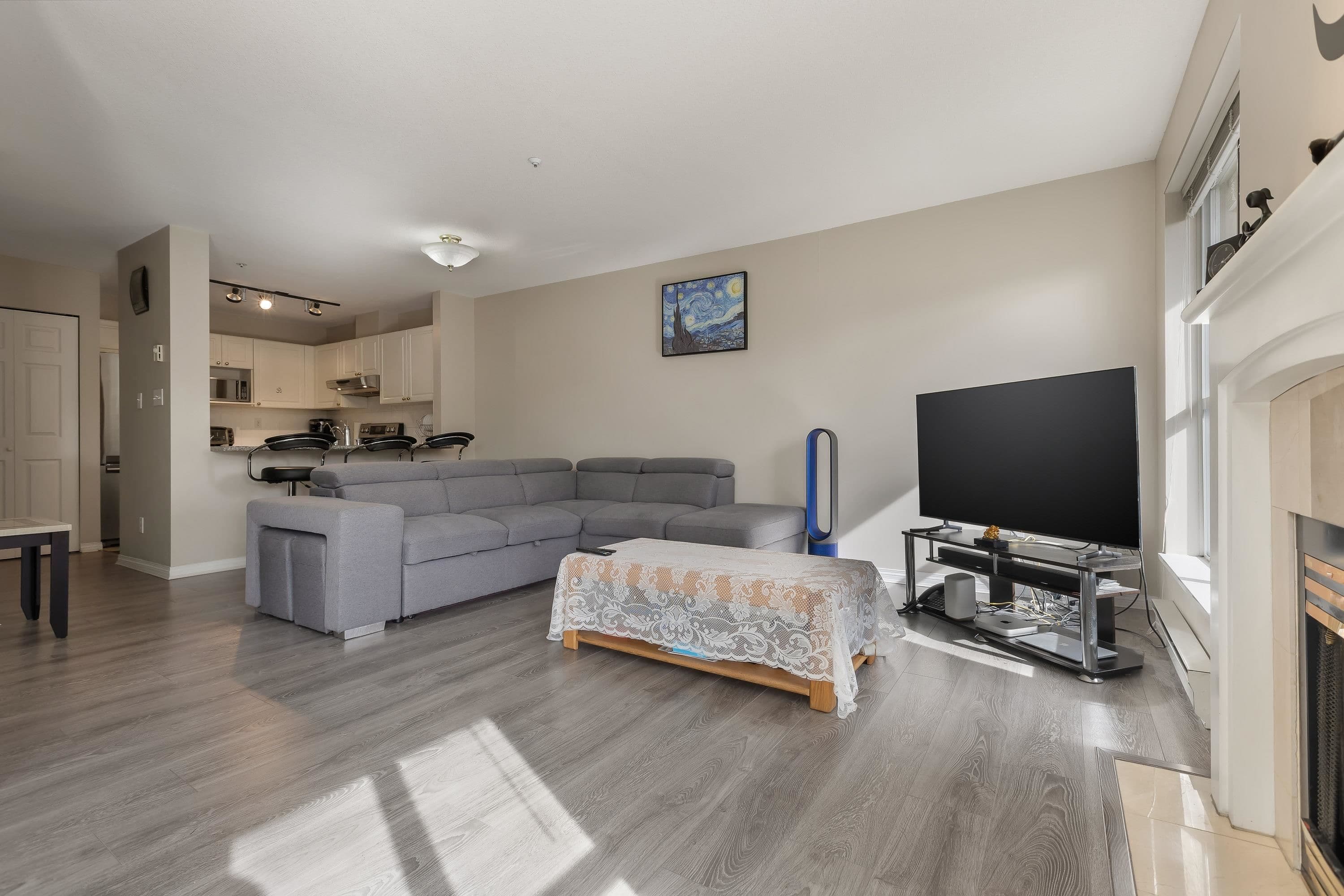 401 - 13733 74 Avenue, Surrey, V3W 1B8 — photo 3