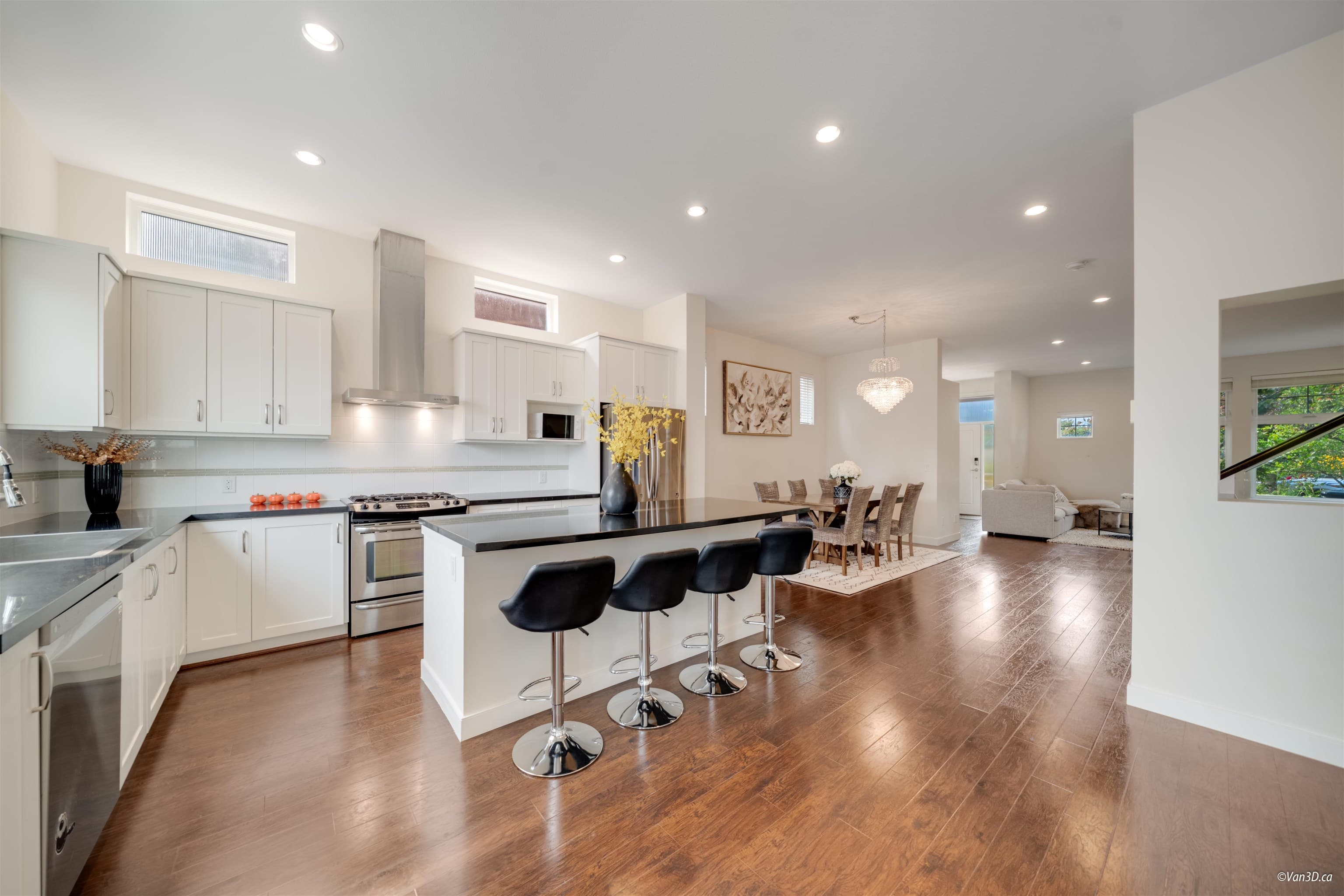 1249 Soball Street, Coquitlam, V3B 3H7 — photo 4