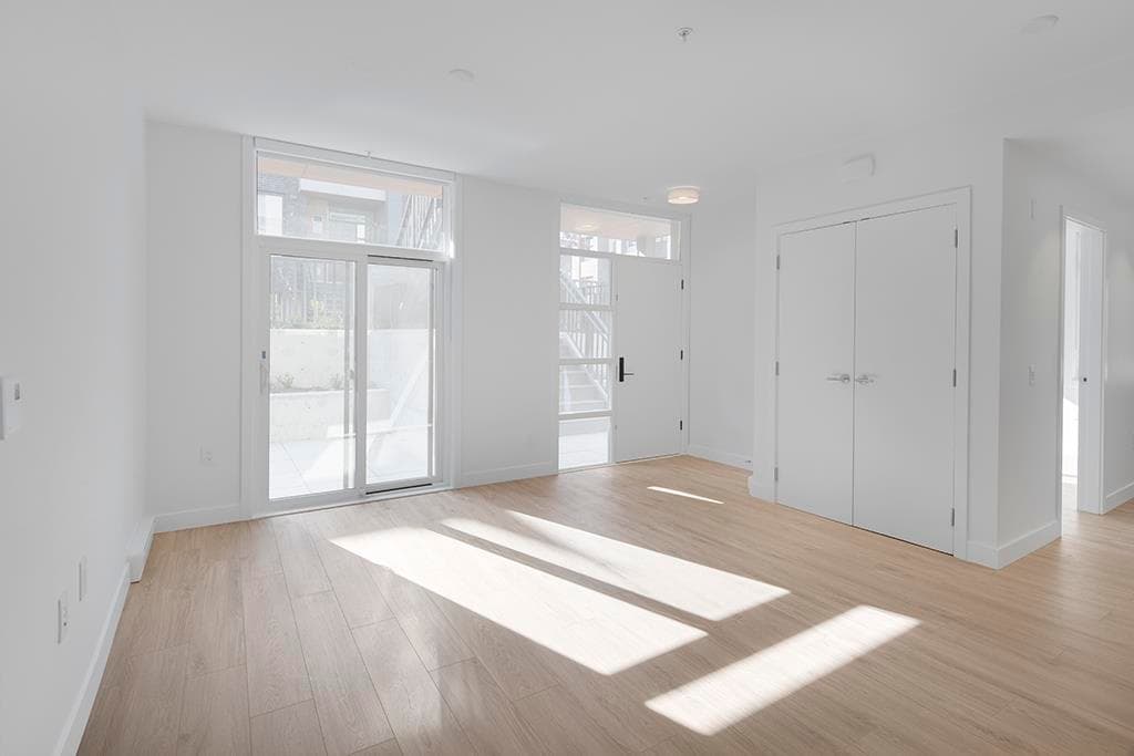 208 - 6085 Irmin Street, Burnaby, V5J 5C5 — photo 2