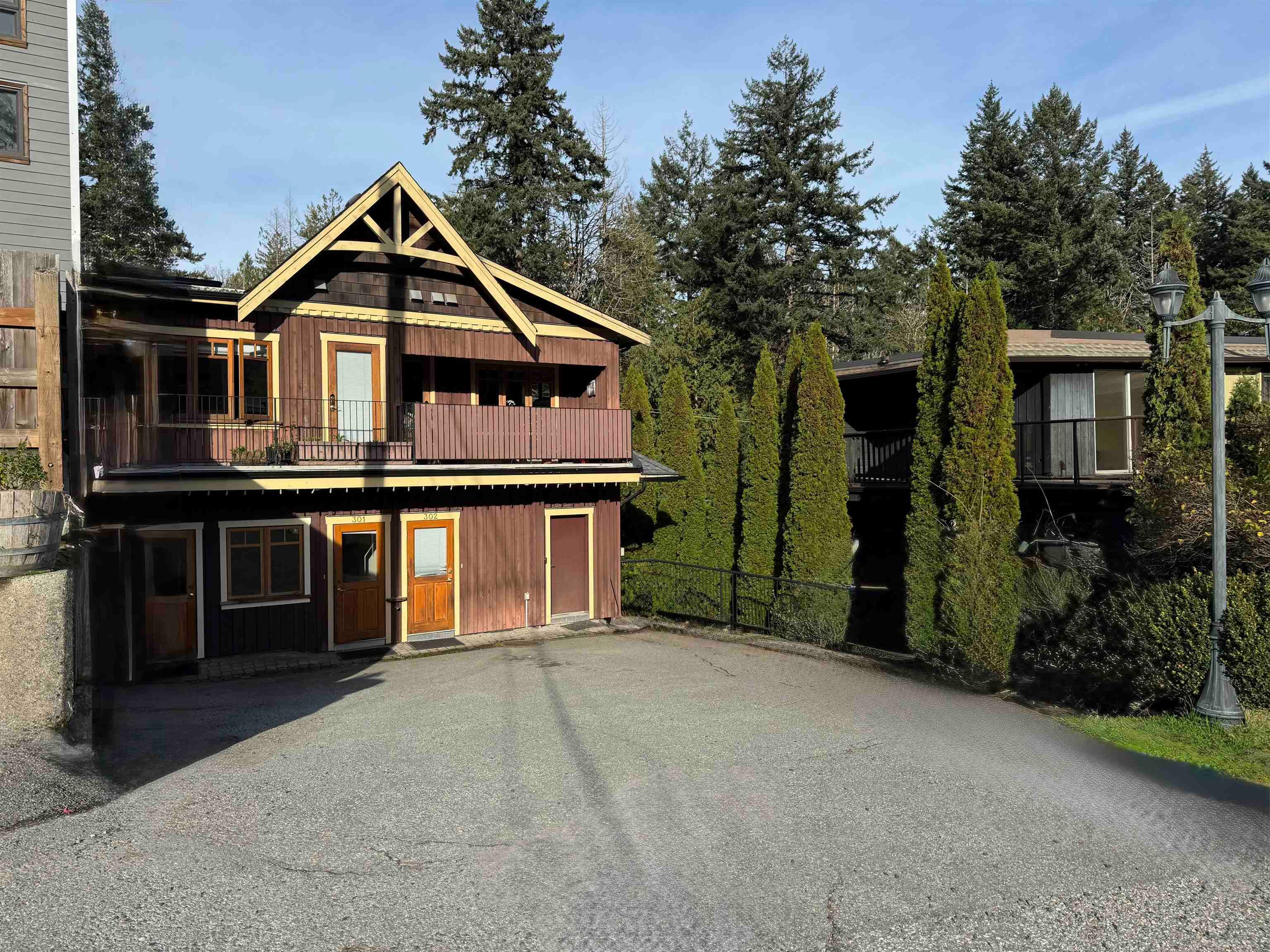 475 Bowen Island Trunk Road, Bowen Island, V0N 1G2 — photo 3