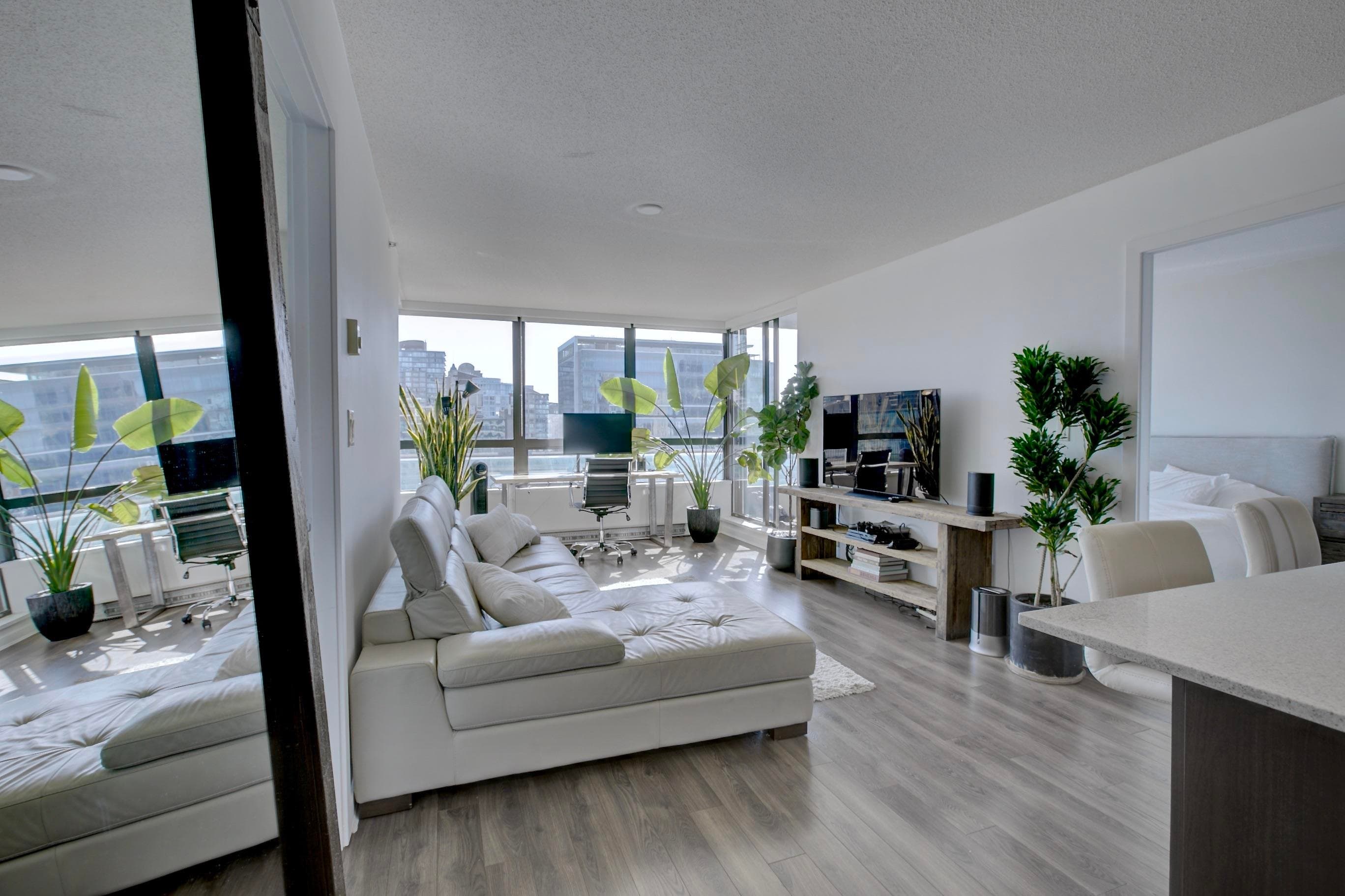 1303 - 938 Smithe Street, Vancouver, V6Z 3H8 — photo 2