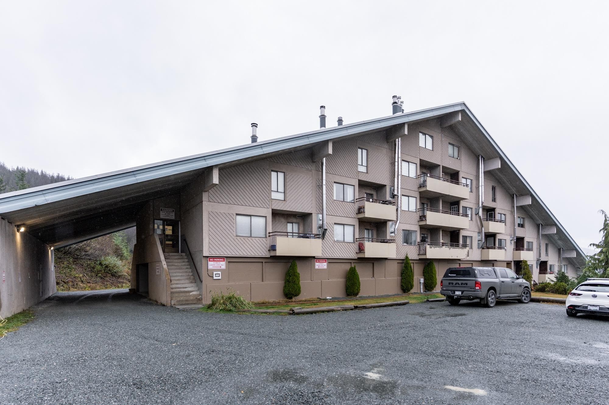 203B - 21000 Enzian Way, Mission, V0M 1A1 — photo 2