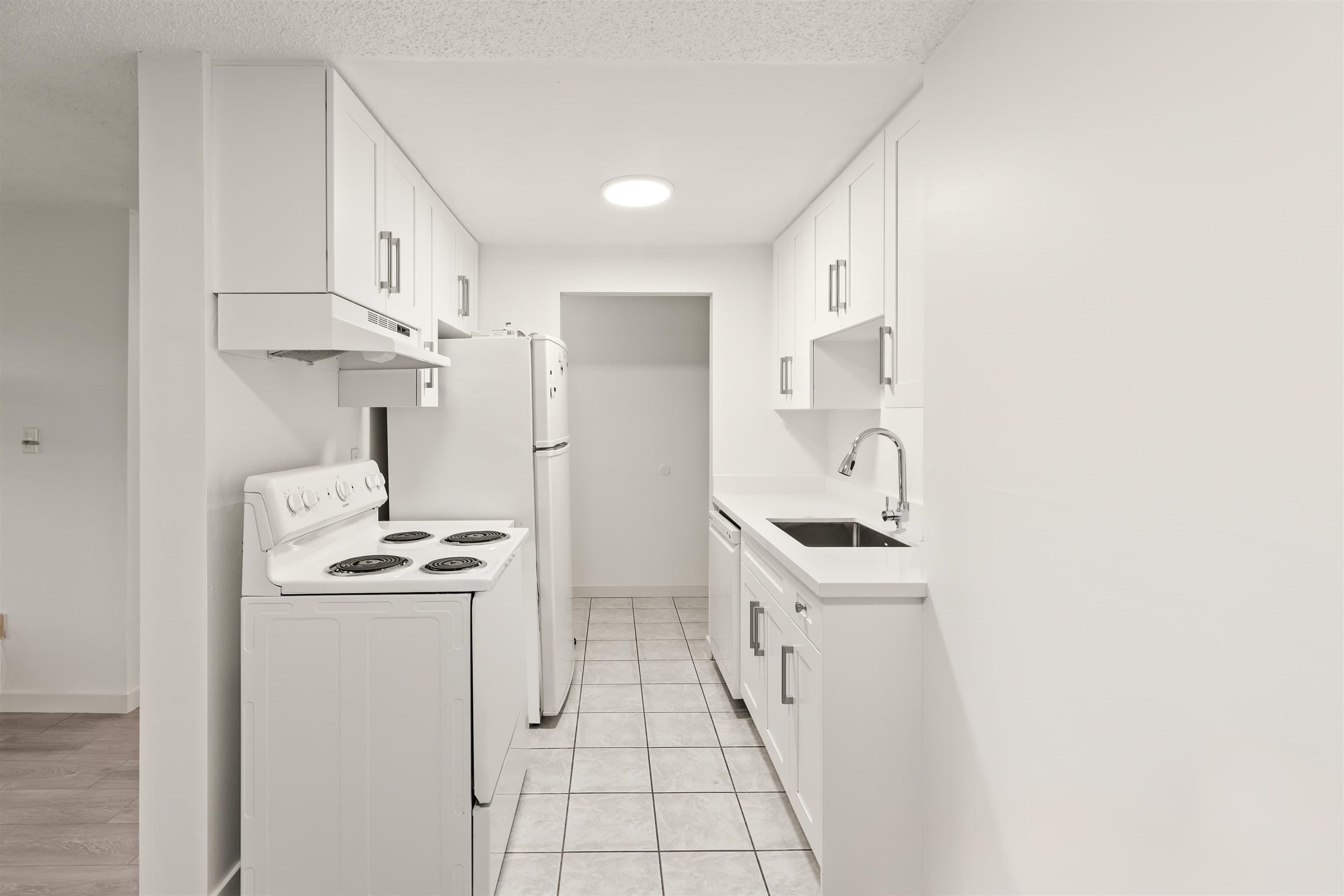 162 - 7293 Moffatt Road, Richmond, V6Y 3E4 — photo 4