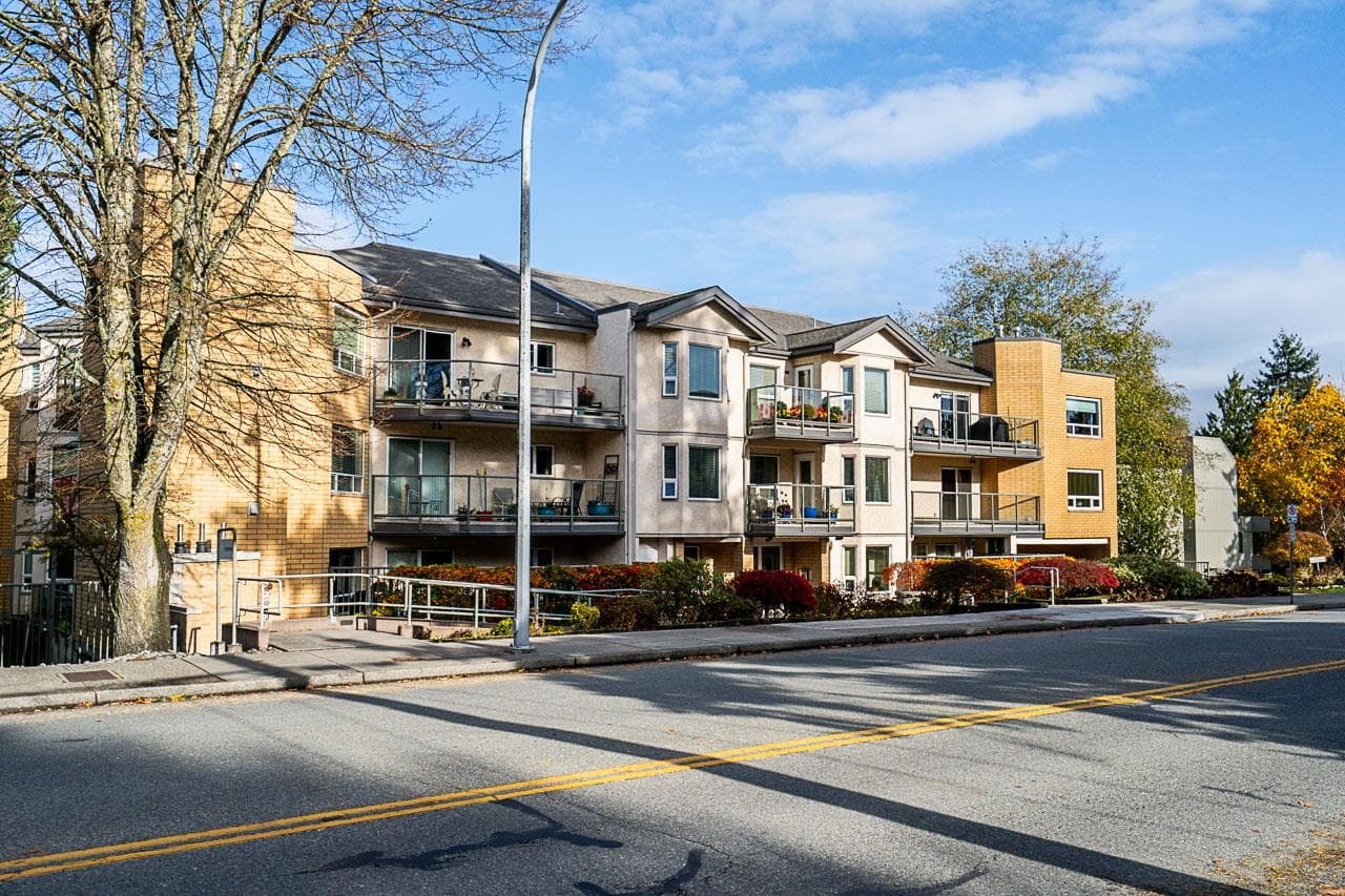 212 - 15255 18 Avenue, Surrey