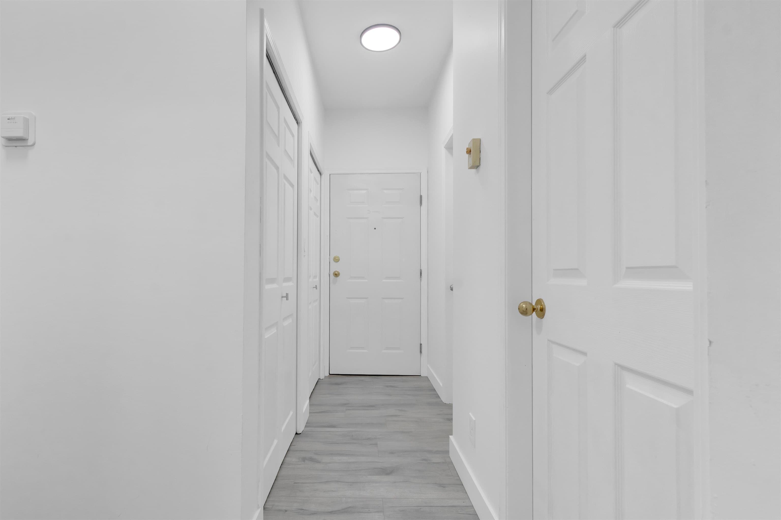 208 - 8142 120a Street, Surrey, V3W 3P3 — photo 4