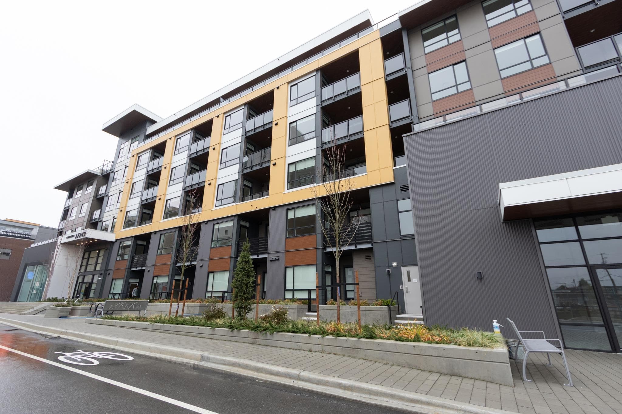 413 - 27249 Aldergrove Town Centre Drive, Langley, V4W 0E6 — photo 1