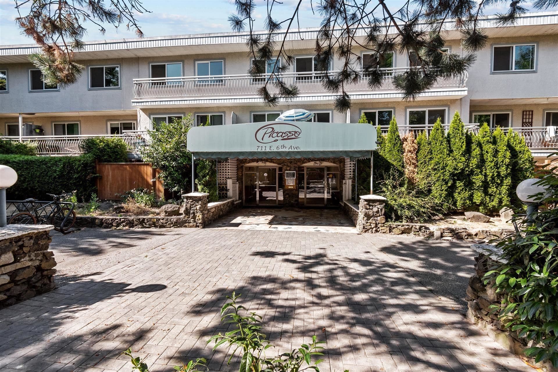 213 - 711 E 6th Avenue, Vancouver
