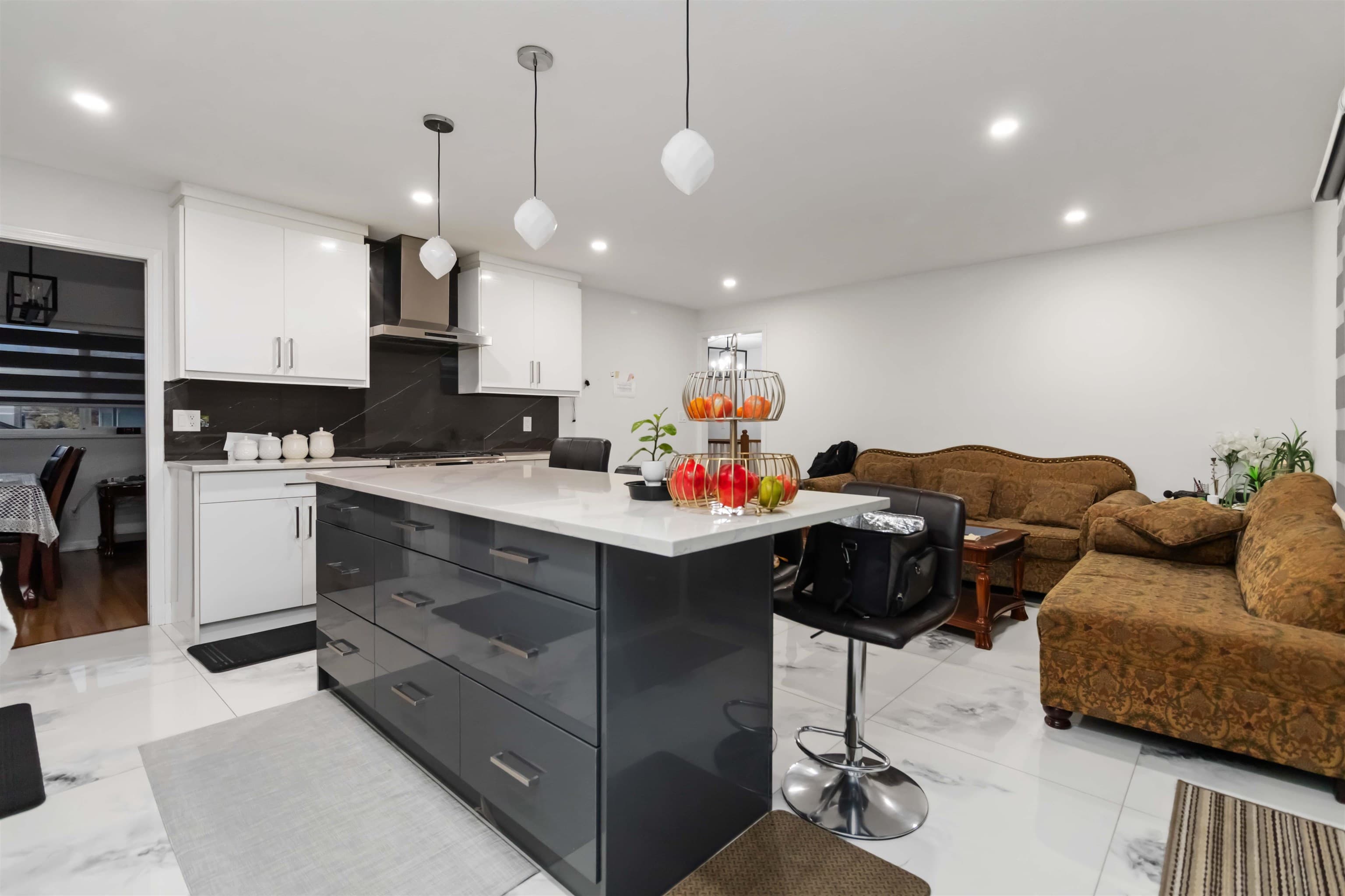 2934 E Osprey Drive, Abbotsford, V2T 5P7 — photo 5