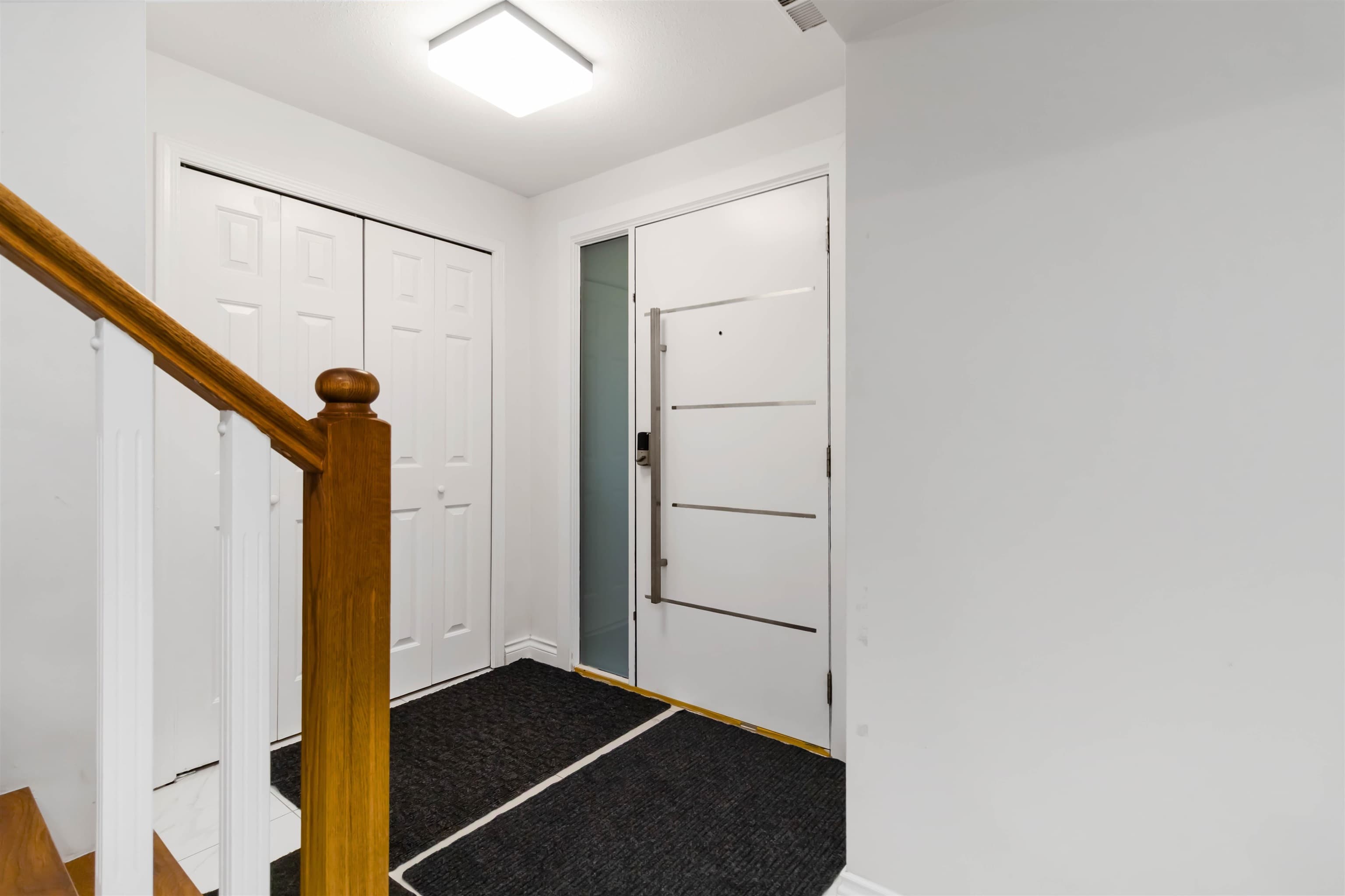 2934 E Osprey Drive, Abbotsford, V2T 5P7 — photo 4
