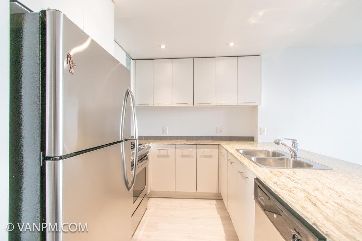 1307 - 3111 Corvette Way, Richmond, V6X 4K3 — photo 3