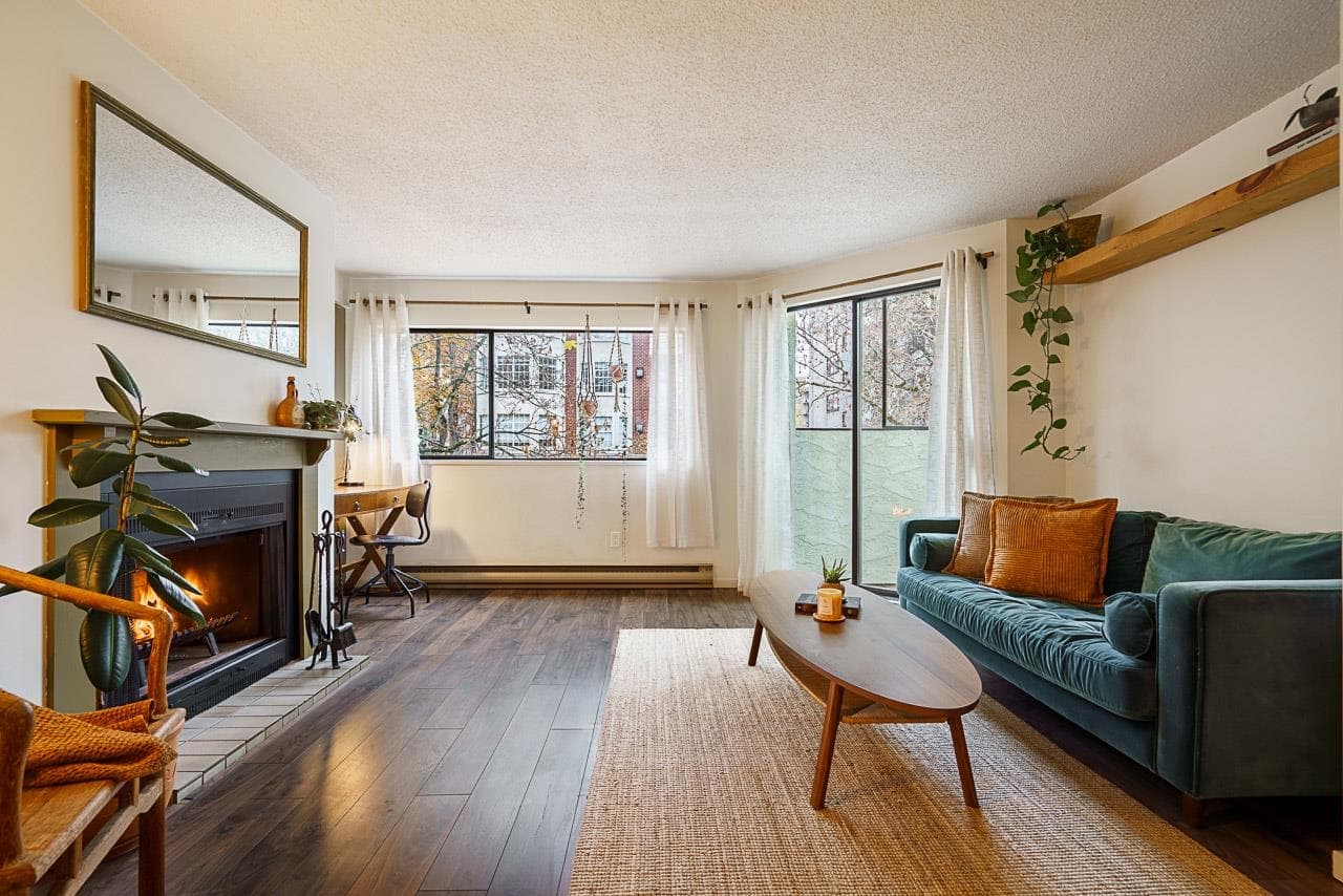 302 - 936 Bute Street, Vancouver
