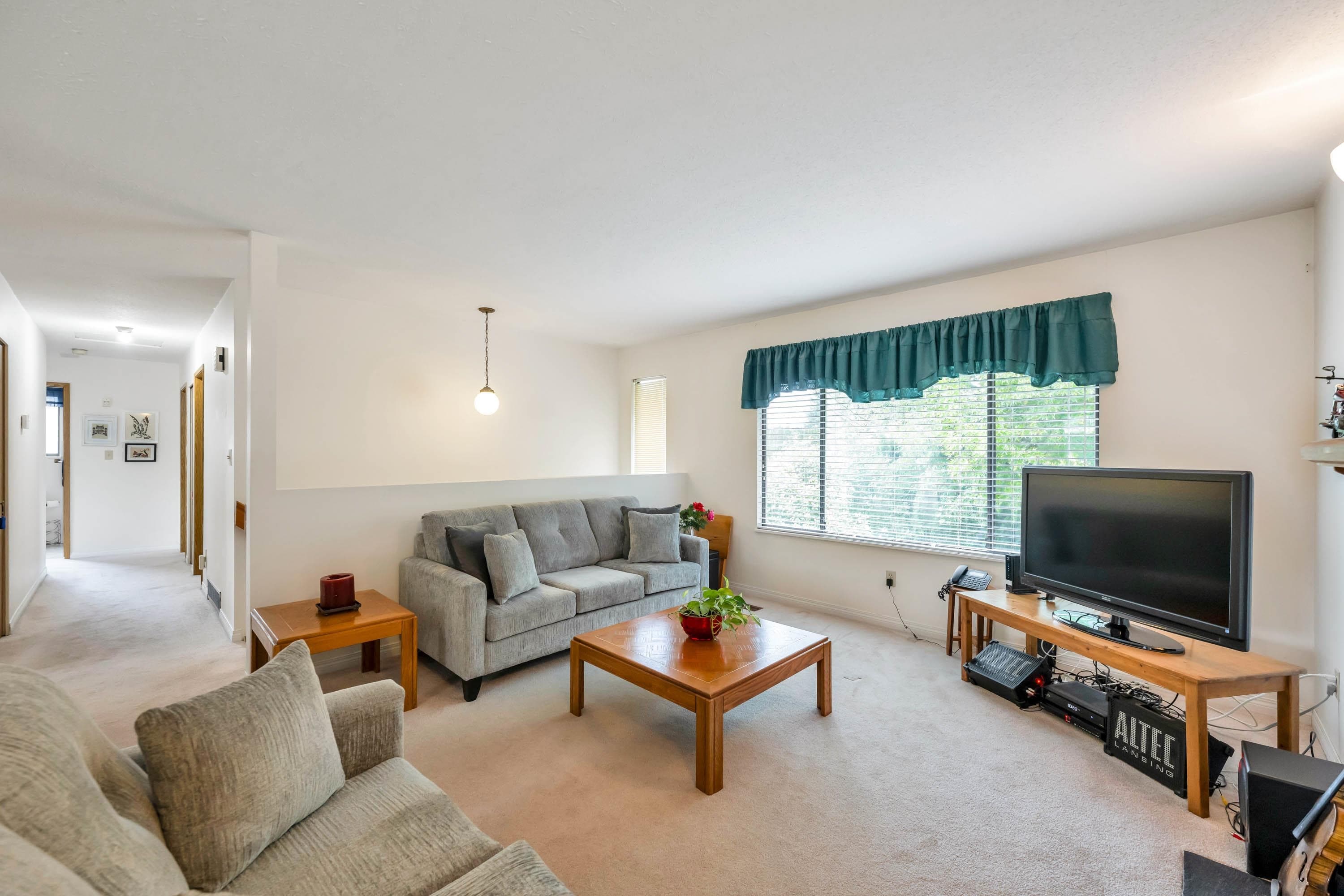 2147 154 Street, Surrey, V4A 4S5 — photo 5
