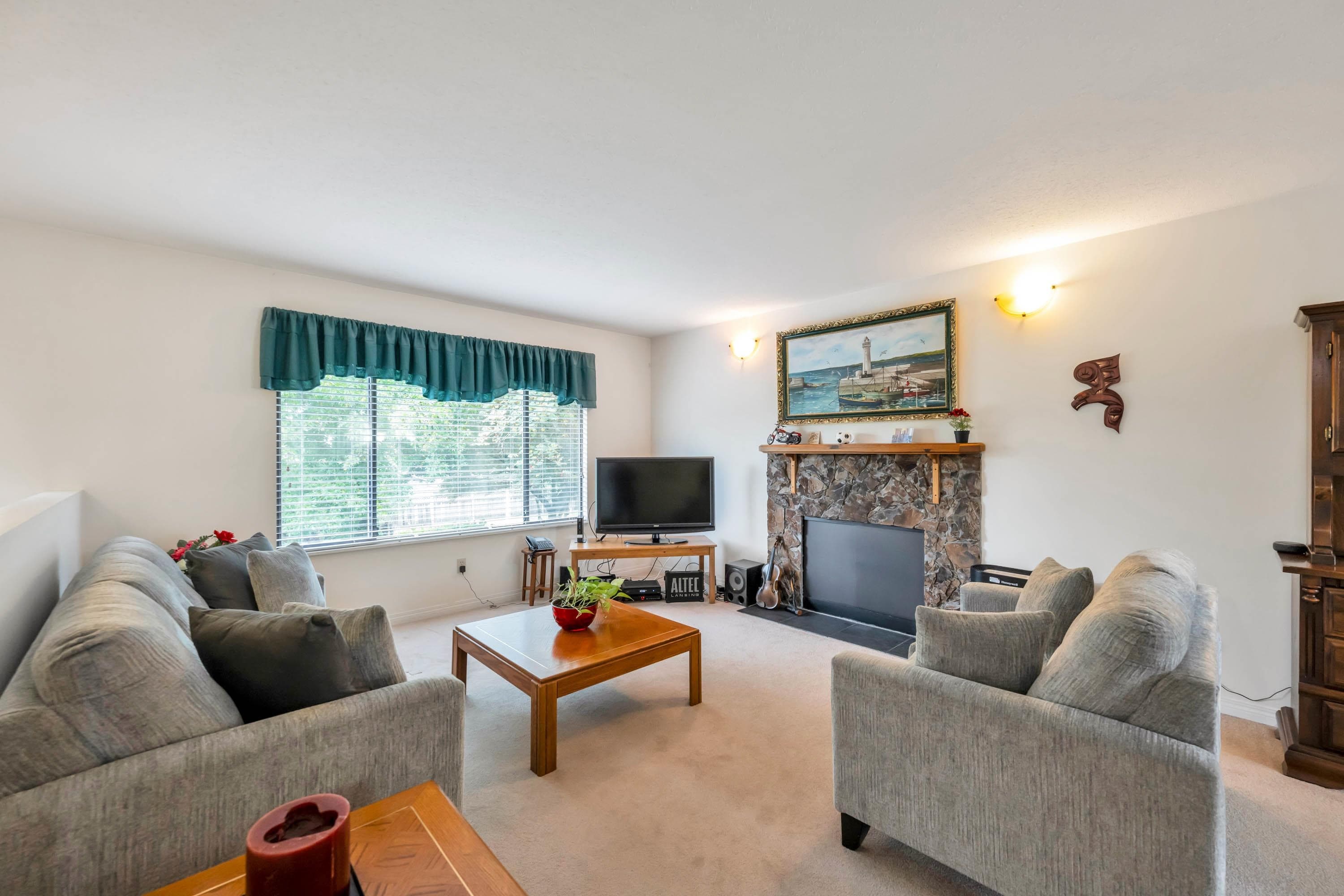 2147 154 Street, Surrey, V4A 4S5 — photo 4