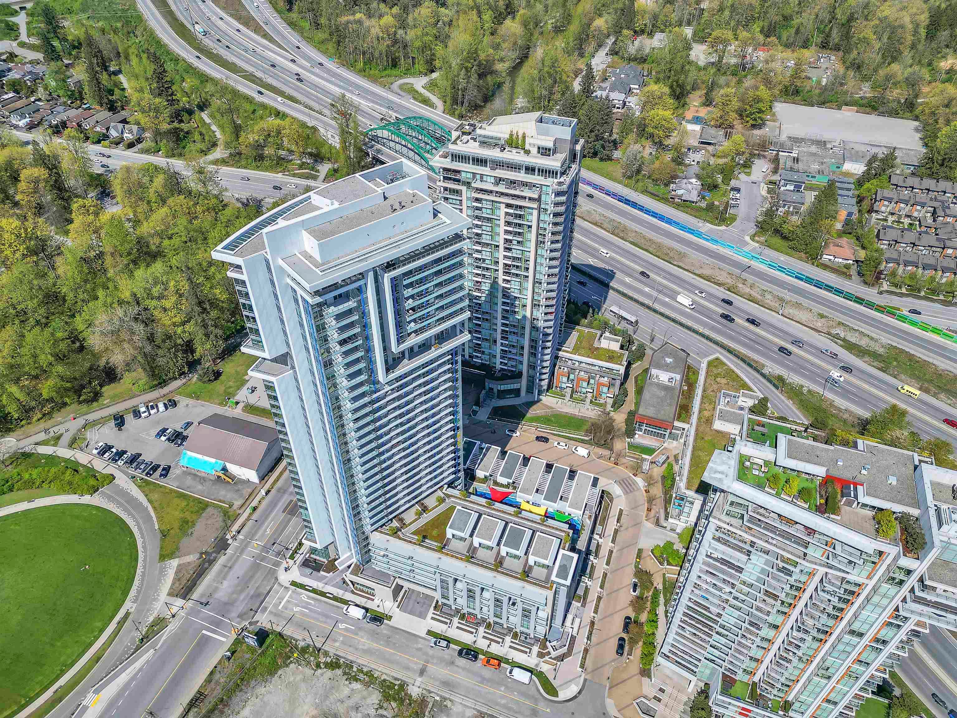 602 - 1500 Fern Street, North Vancouver, V7J 0E6 — photo 4