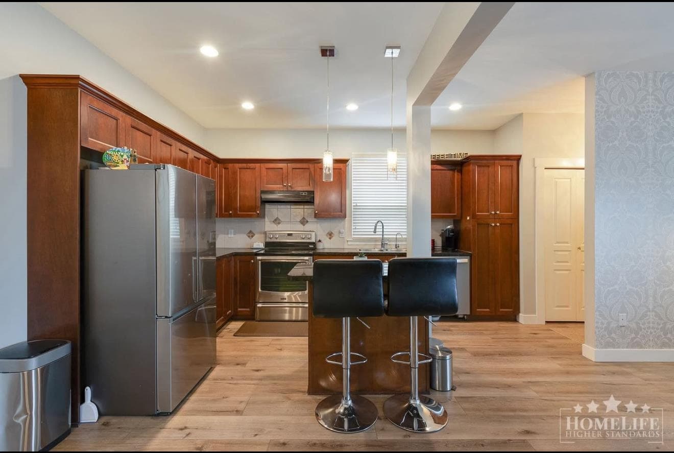 6779 186 Street, Surrey, V3S 1Z1 — photo 5
