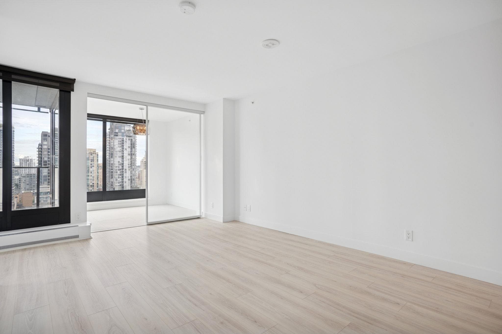 1502 - 1133 Hornby Street, Vancouver, V6Z 1W1 — photo 3