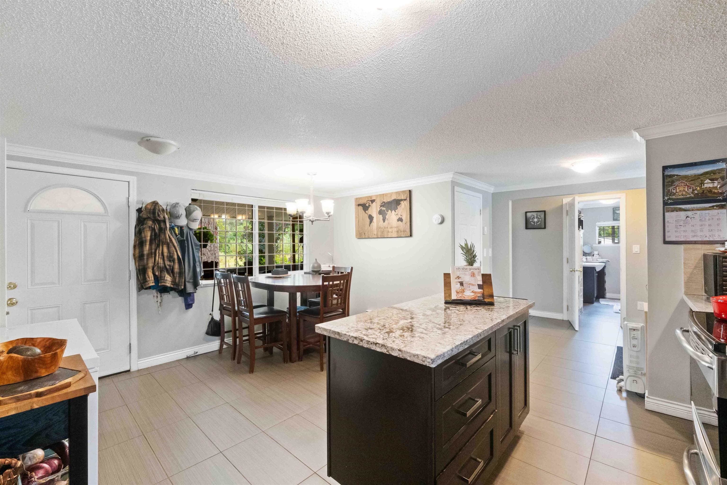 9703 Dewdney Trunk Road, Mission, V2V 7G5 — photo 4