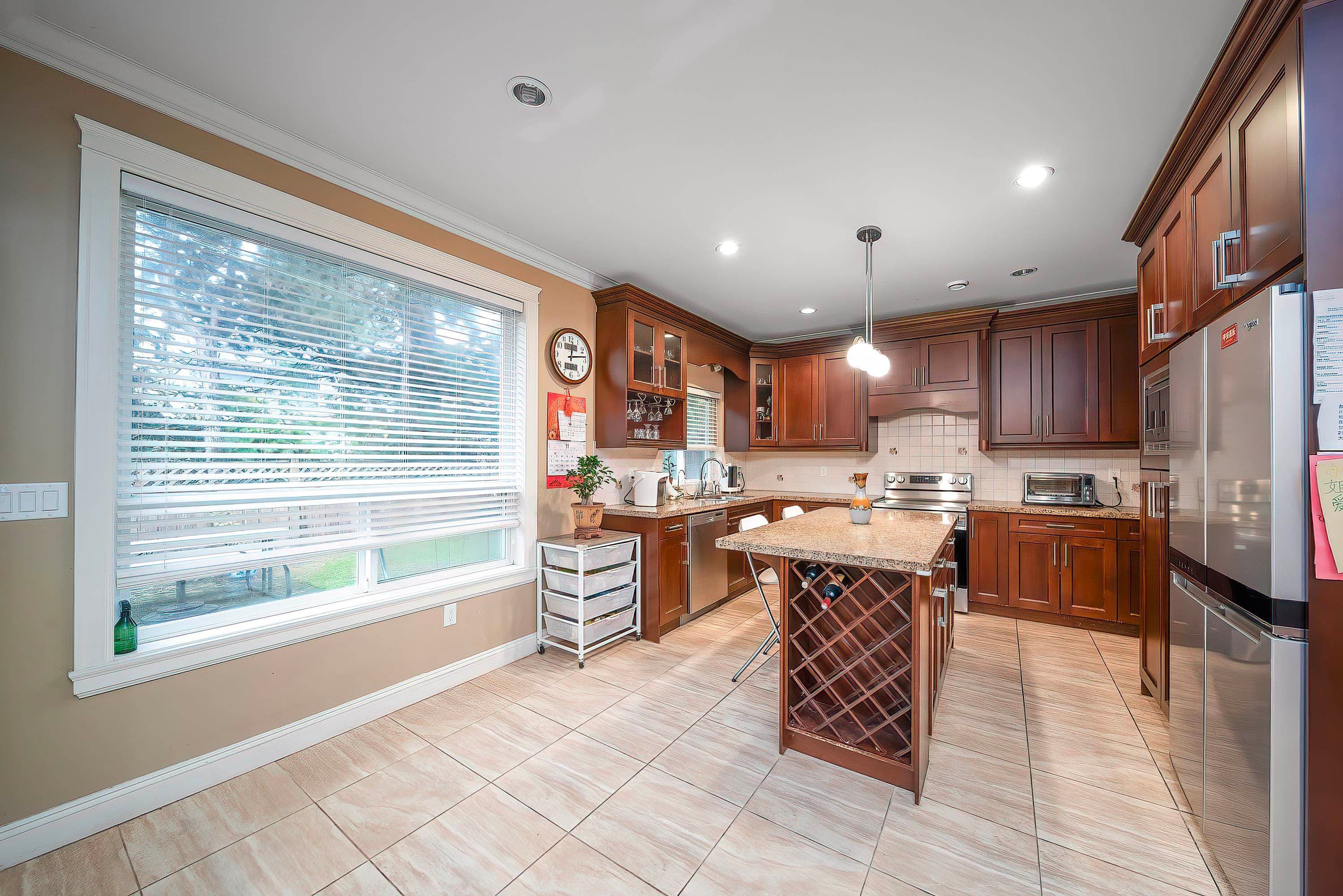 3668 Blundell Road, Richmond, V7C 1G4 — photo 4