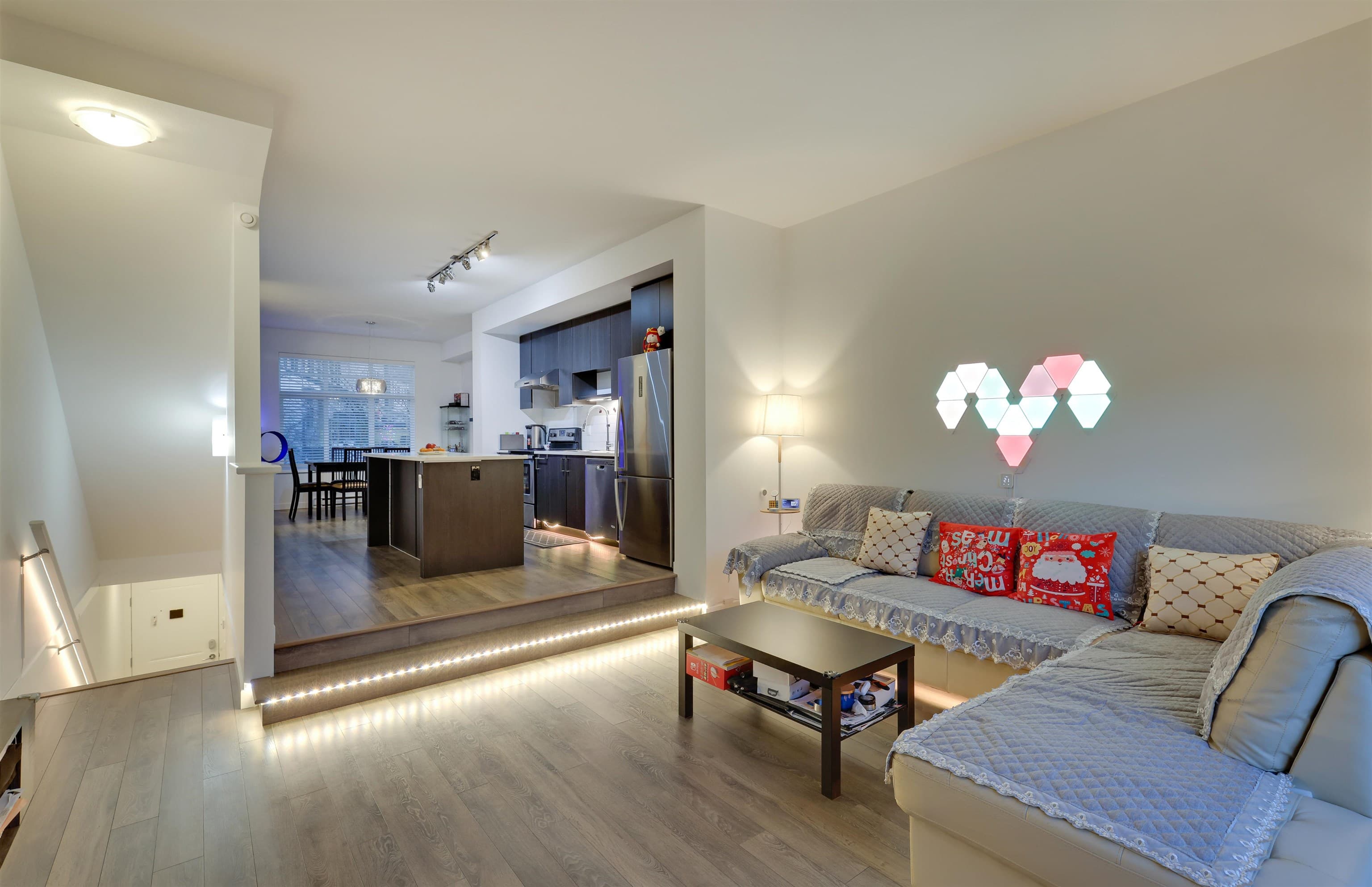 113 - 15230 Guildford Drive, Surrey, V3R 0C8 — photo 5