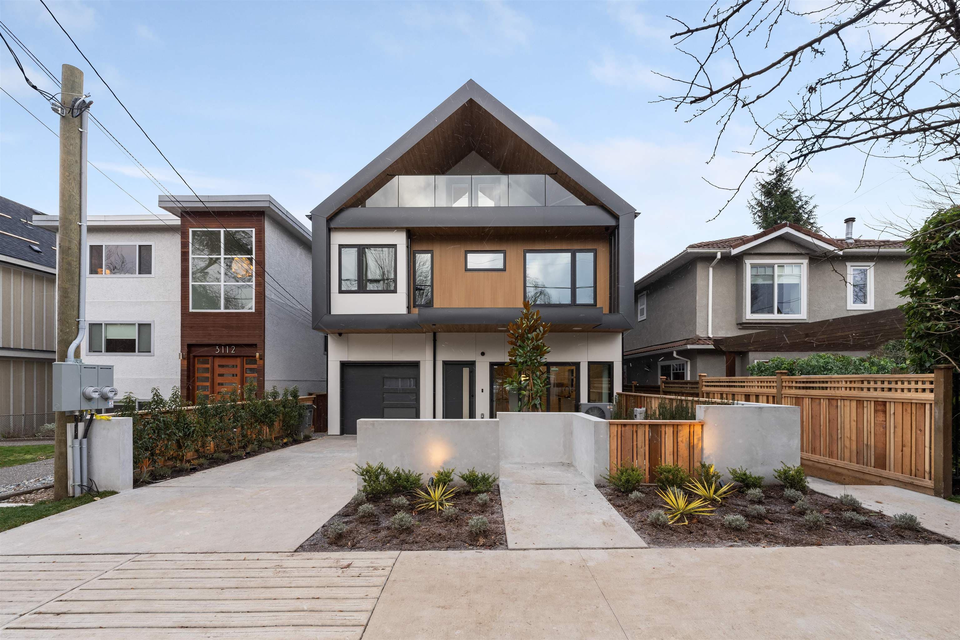 1 - 3118 Windsor Street, Vancouver