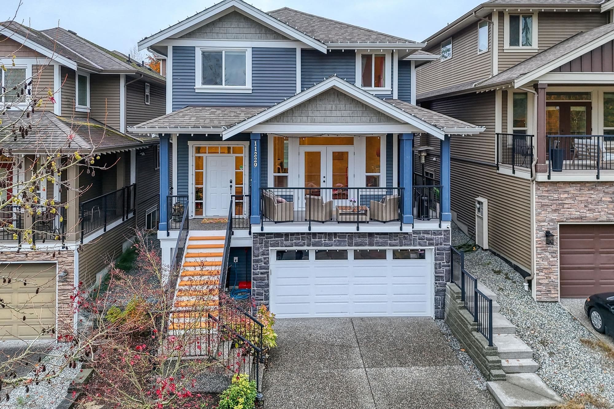 11229 Creekside Street, Maple Ridge