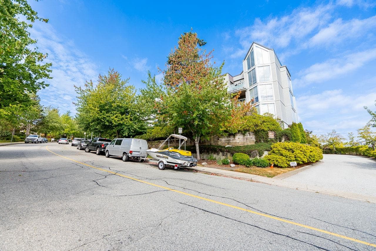 505 - 60 Richmond Street, New Westminster, V3L 5R7 — photo 3