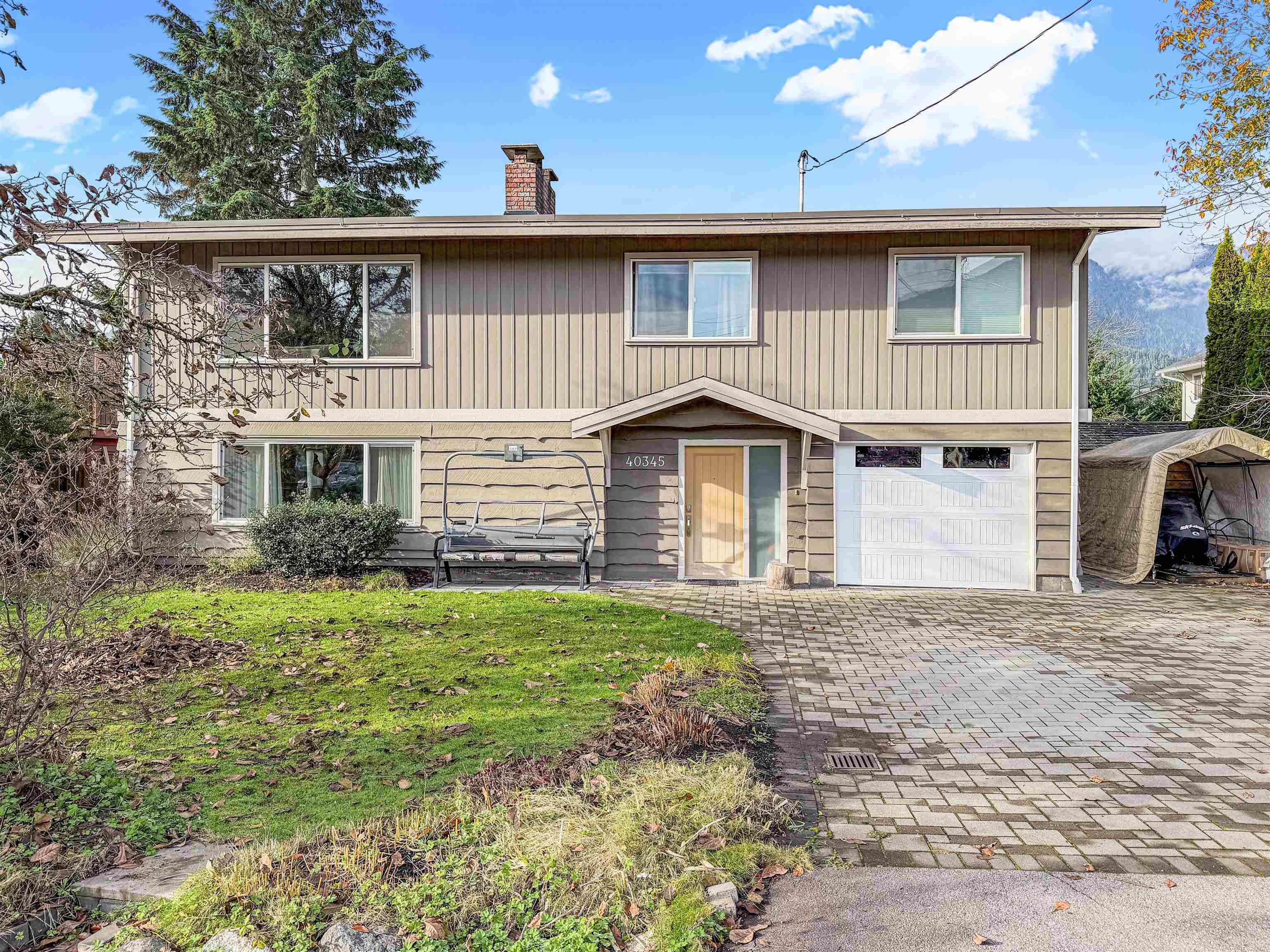 40345 Hood Road, Squamish — sold