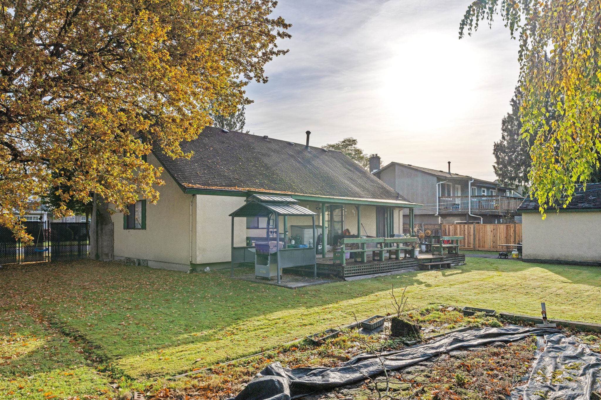 4457 46b Street, Ladner, V4K 2M8 — photo 4