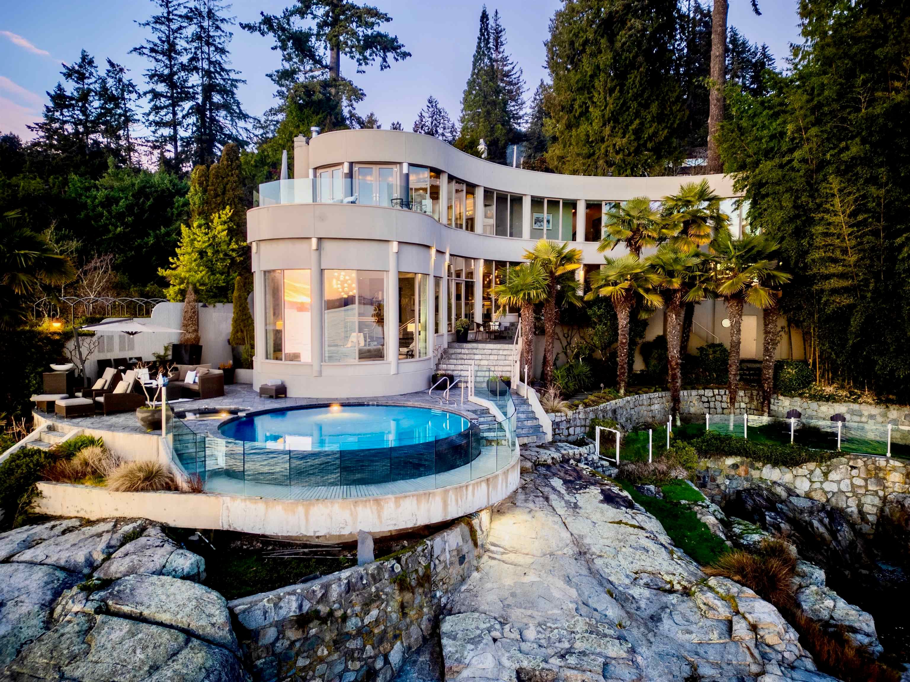 3912 Marine Drive, West Vancouver, V7V 1N4 — photo 3