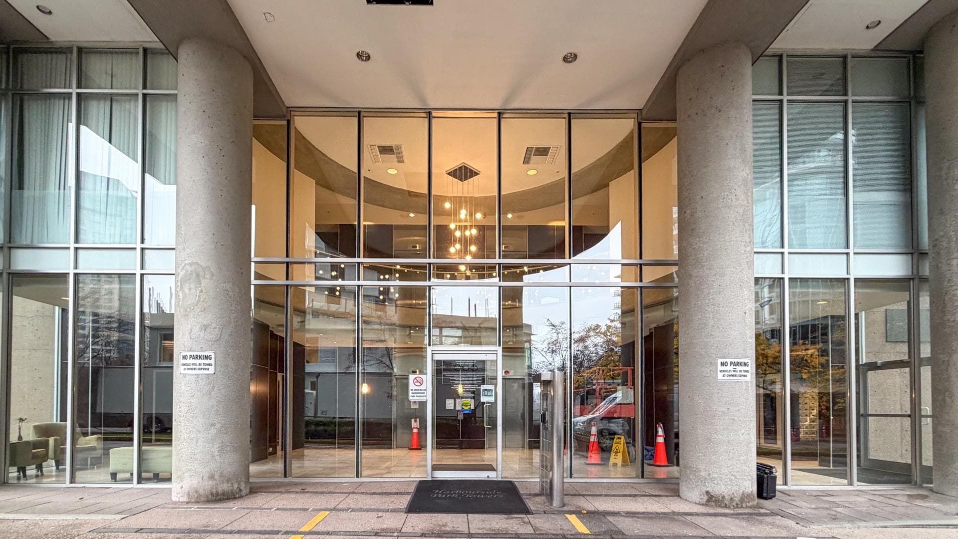 506 - 588 Broughton Street, Vancouver, V6G 3E3 — photo 2