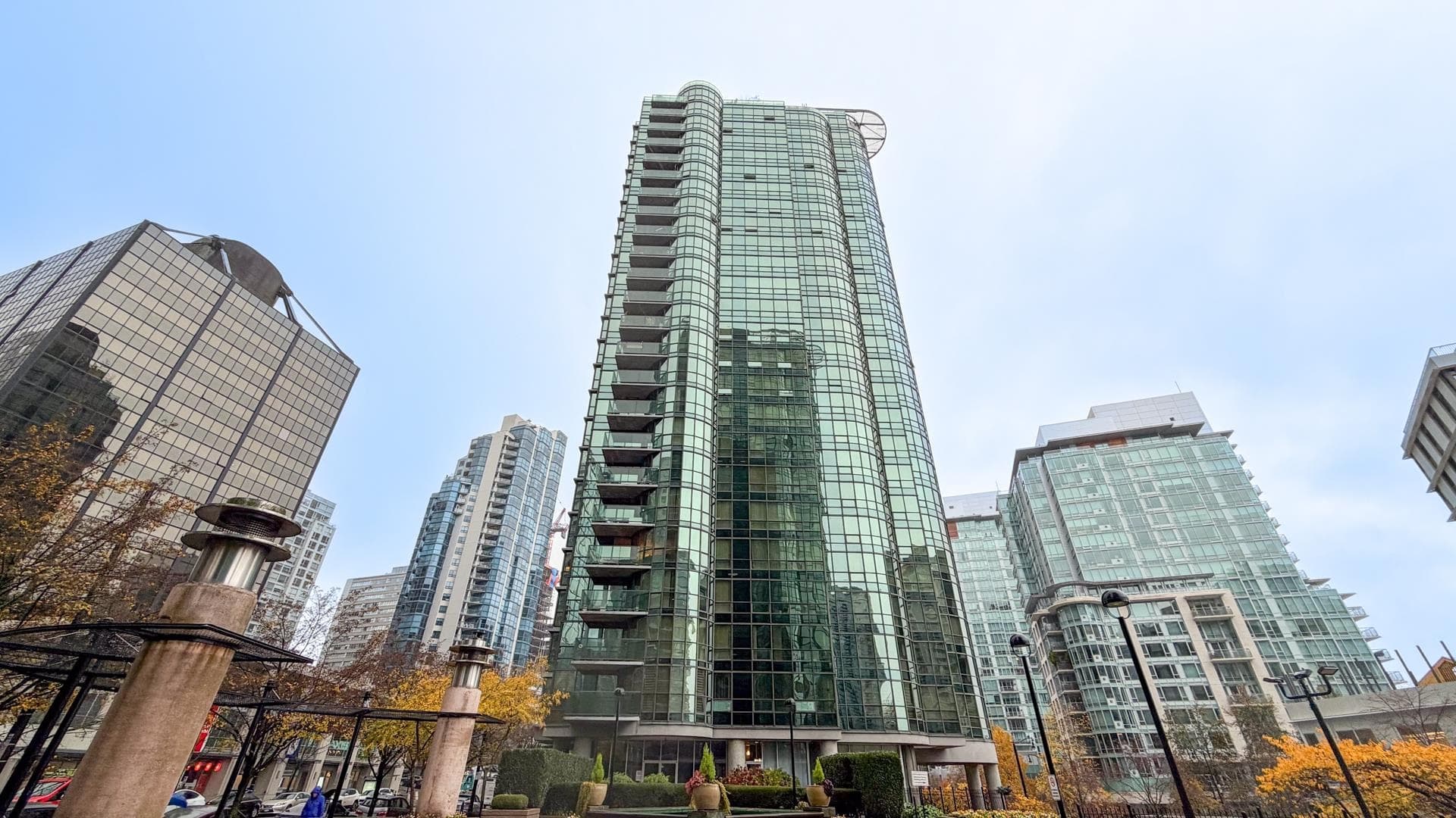 506 - 588 Broughton Street, Vancouver