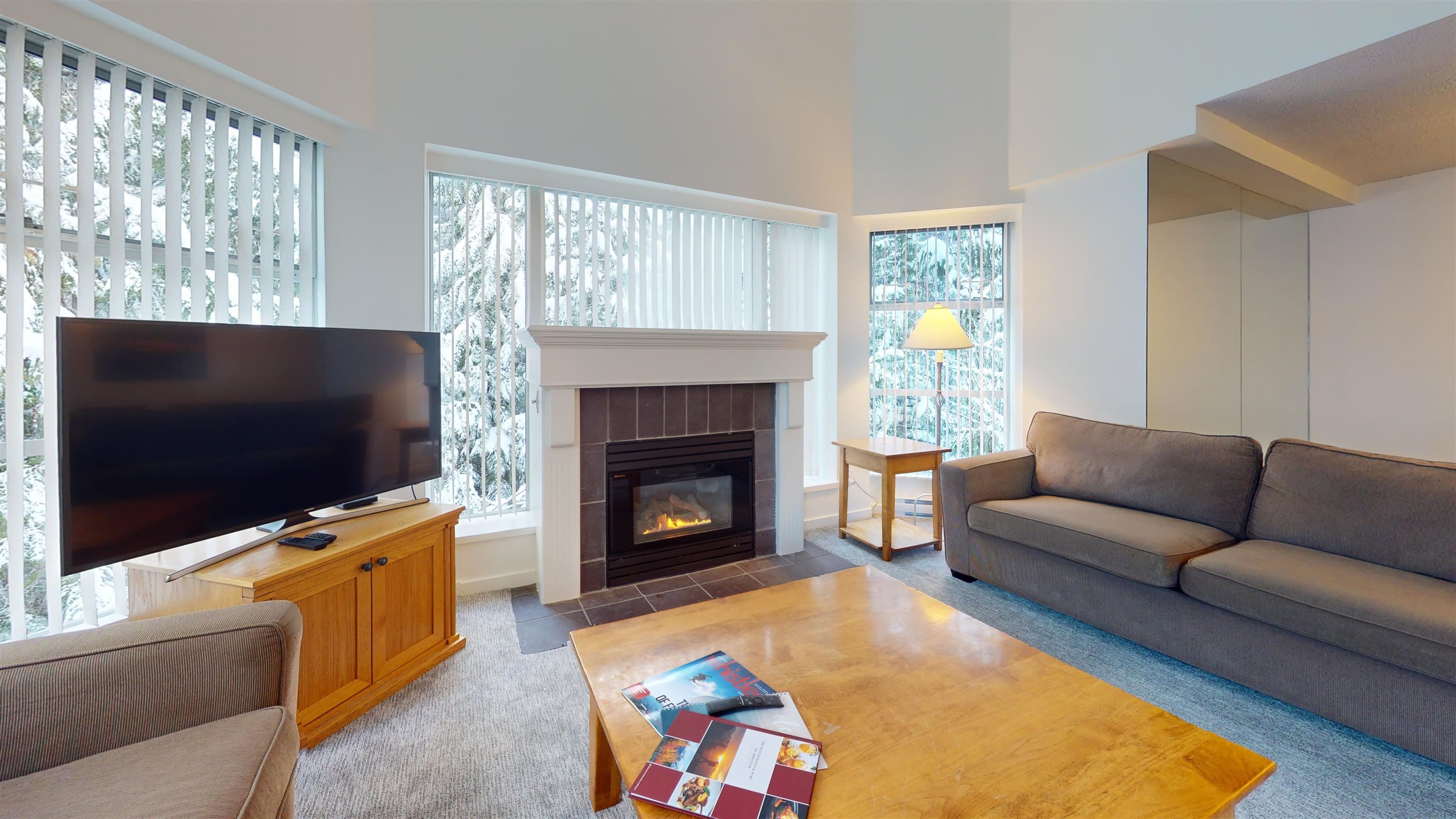 419 - 4910 Spearhead Place, Whistler, V0N 4B2 — photo 2