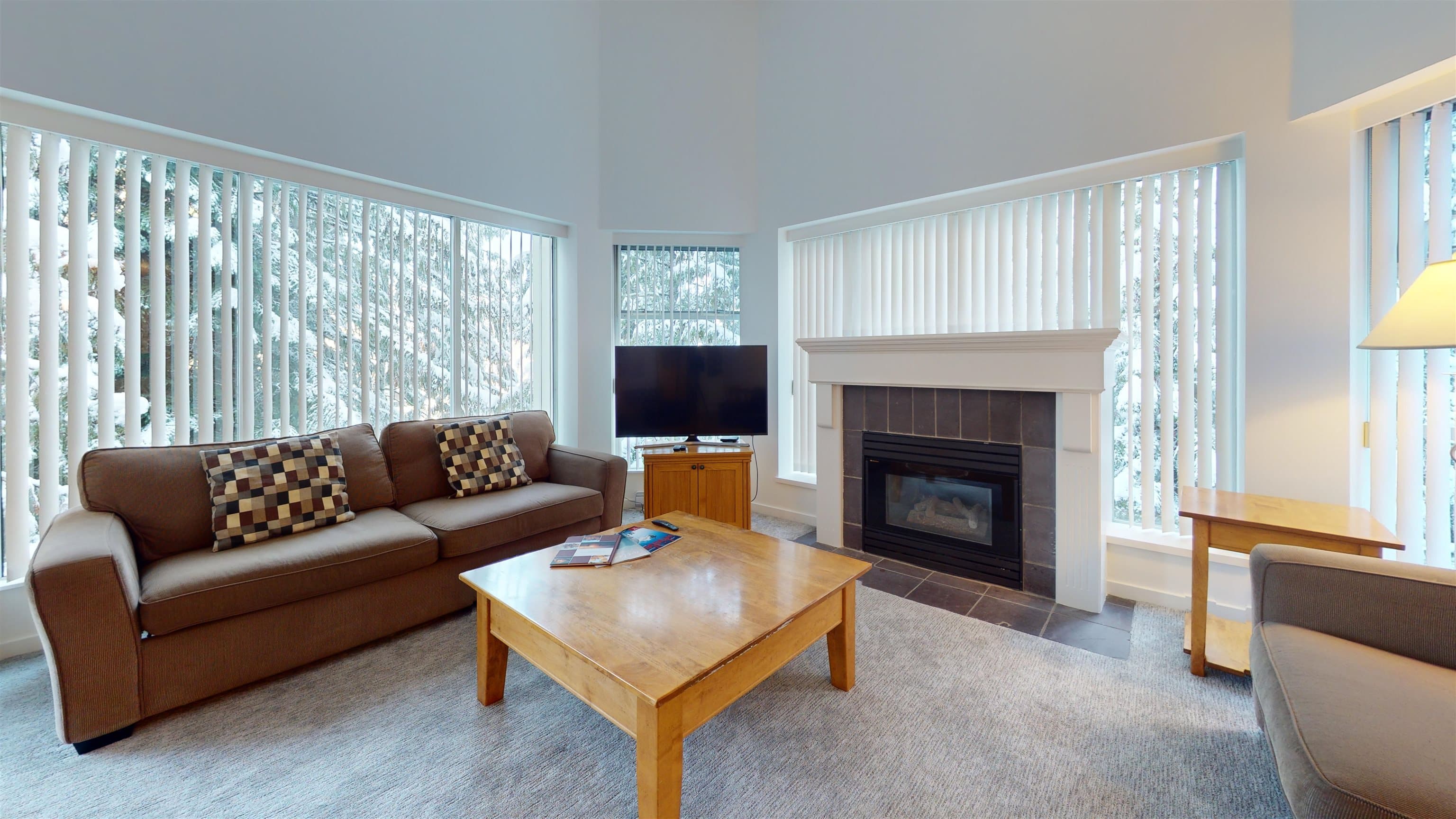 419 - 4910 Spearhead Place, Whistler, V0N 4B2 — photo 1