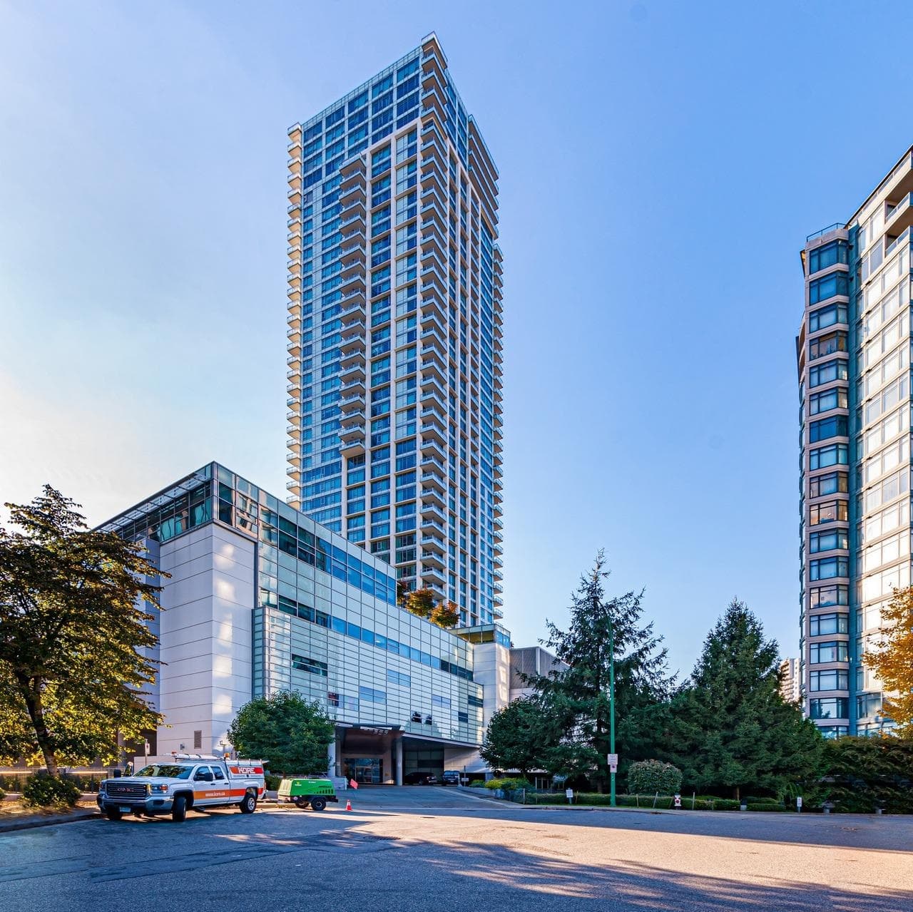 2406 - 4508 Hazel Street, Burnaby, V5H 0E4 — photo 2