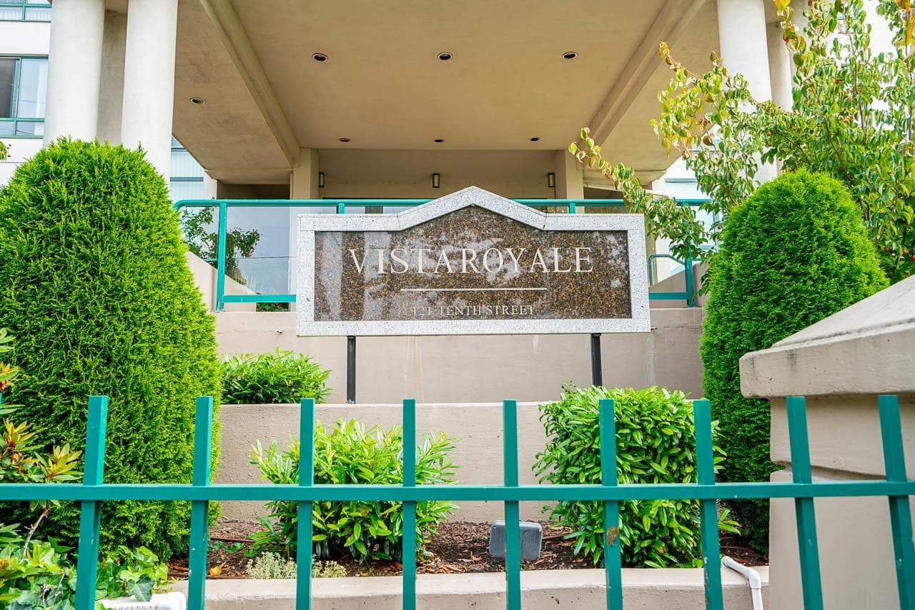 303 - 121 Tenth Street, New Westminster