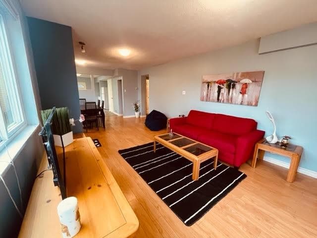 982 Keil Street, White Rock, V4B 4V7 — photo 5