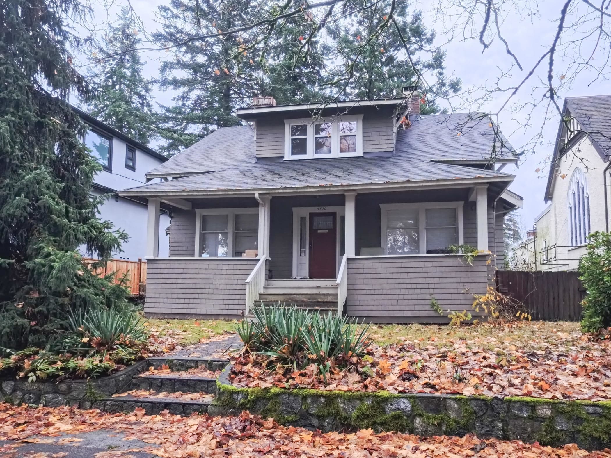 5570 Balaclava Street, Vancouver