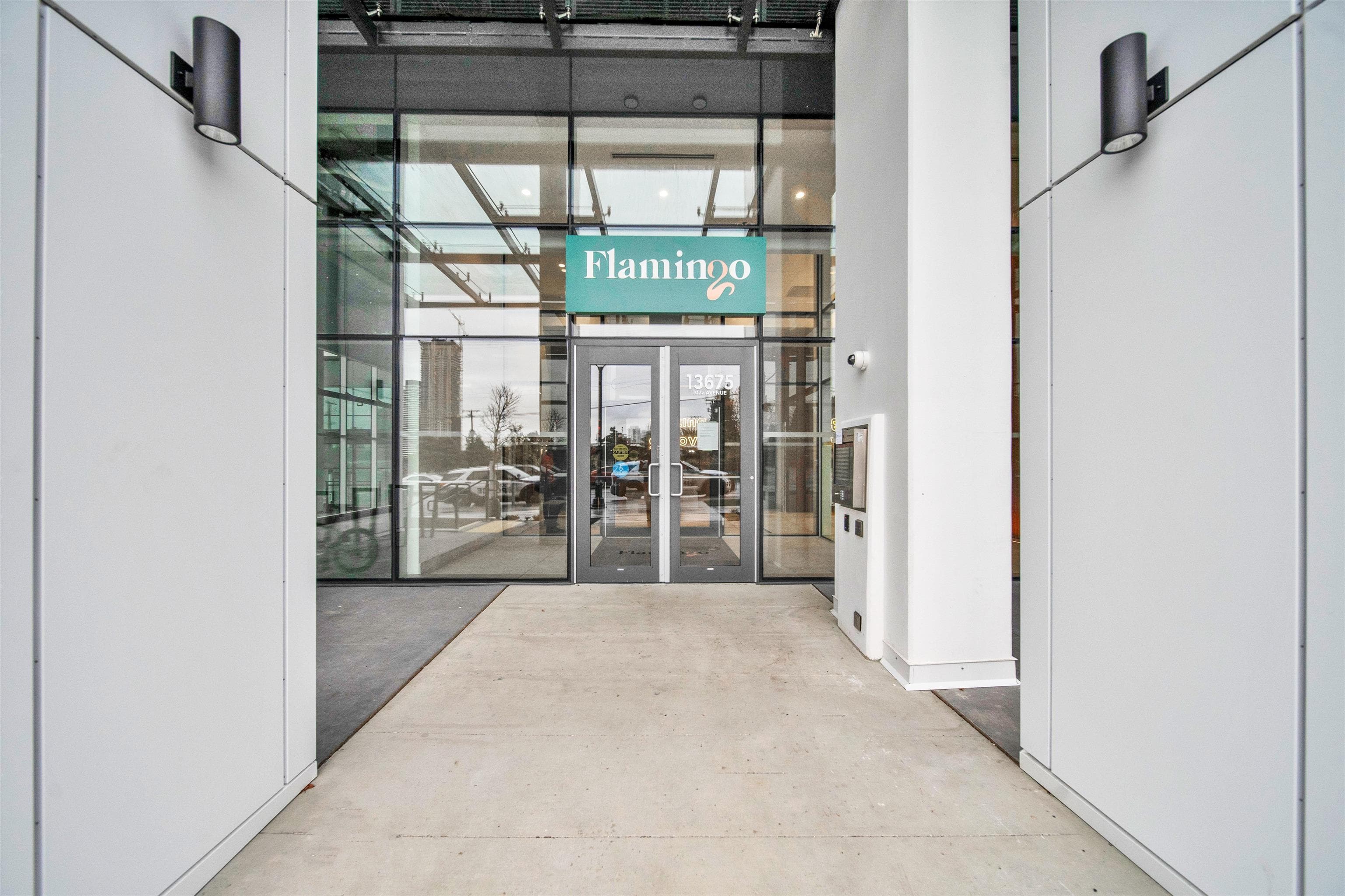 2101 - 13675 107a Avenue, Surrey, V3T 0X2 — photo 2