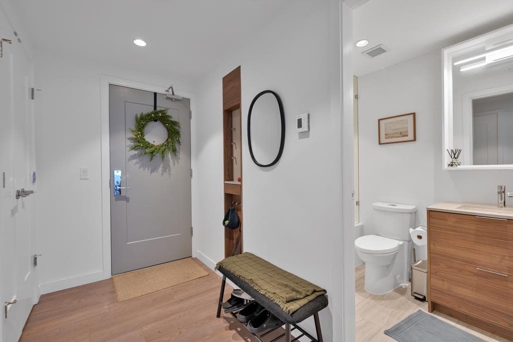 504 - 1045 Austin Avenue, Coquitlam, V3K 0G9 — photo 3