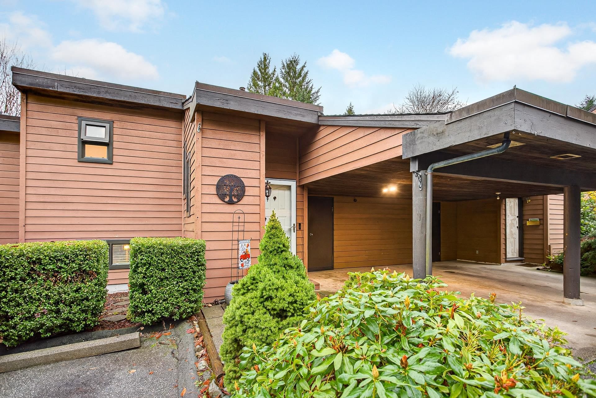 432 Cardiff Way, Port Moody, V3H 3T1 — photo 3