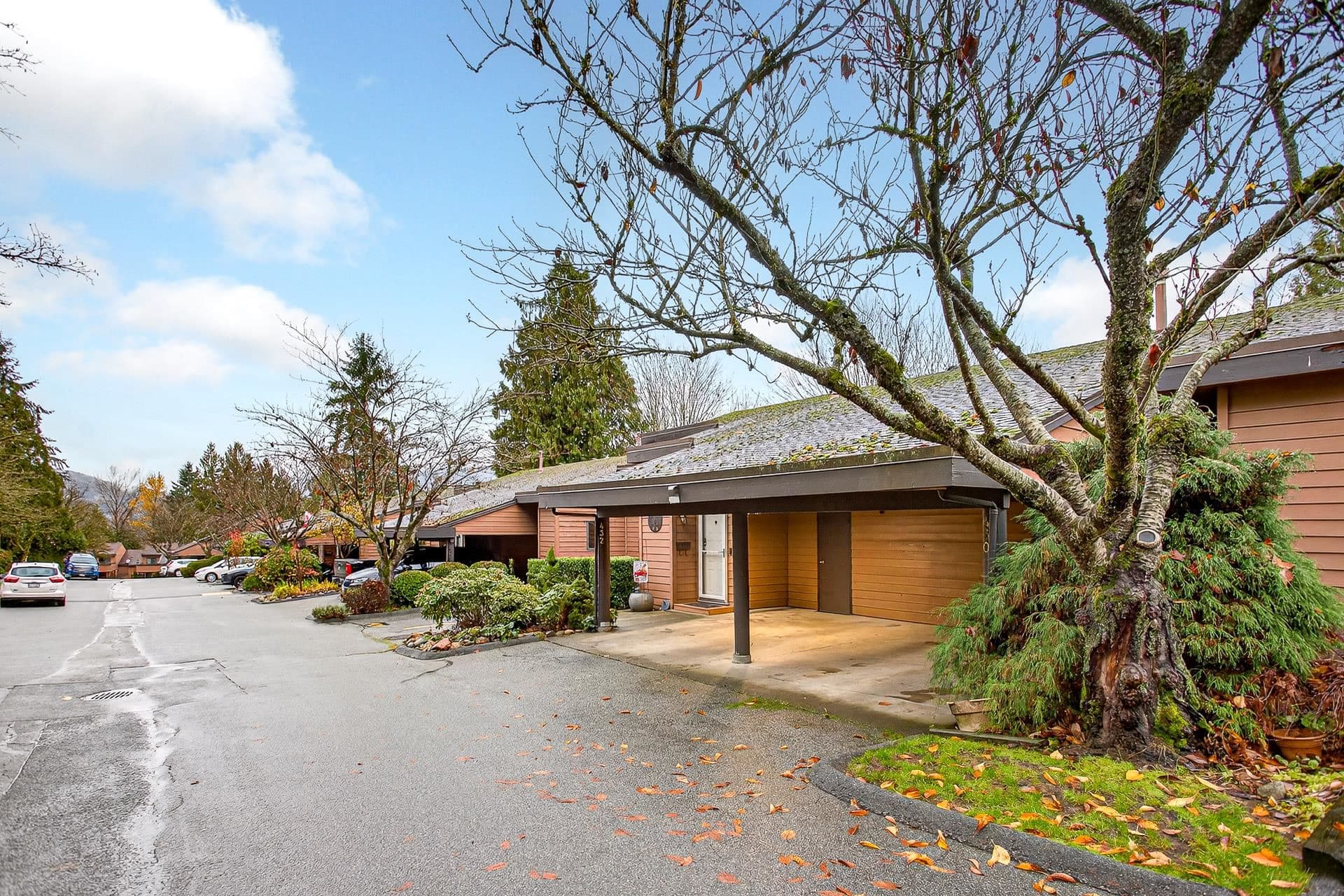 432 Cardiff Way, Port Moody — sold