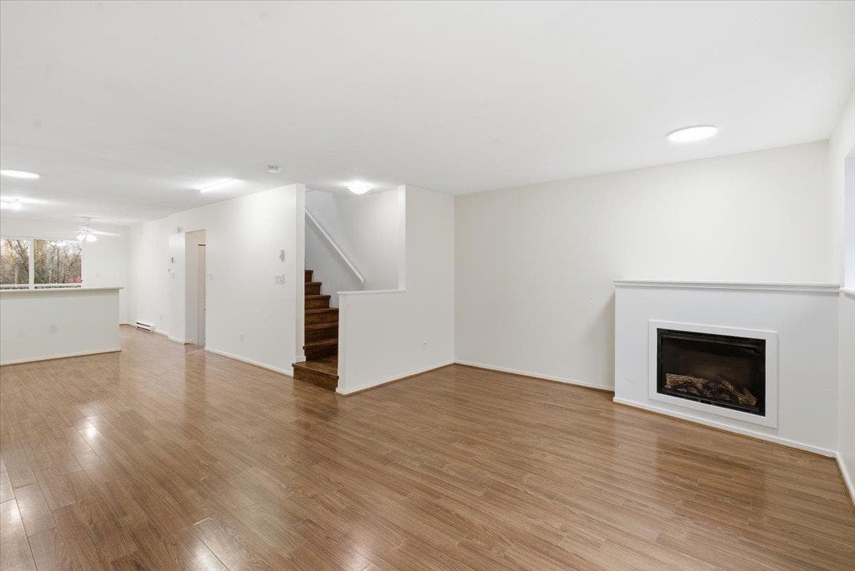53 - 15155 62a Avenue, Surrey, V3S 8A6 — photo 4